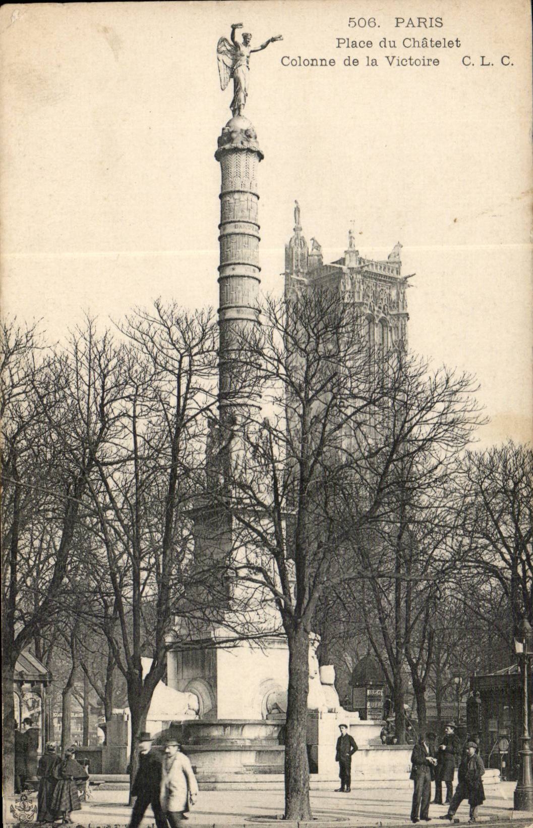 Paris CPA Place du Chatelet Colonne de la Victoire