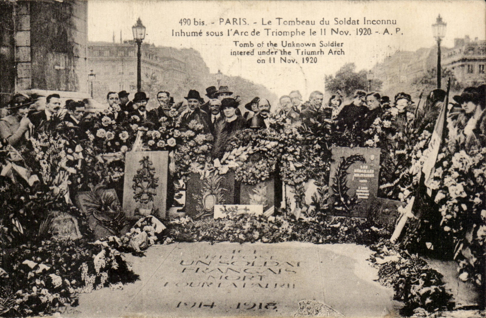 Paris CPA the tomb of the unknown soldier buries under Arc de Triomphe 11 Nov 1920
