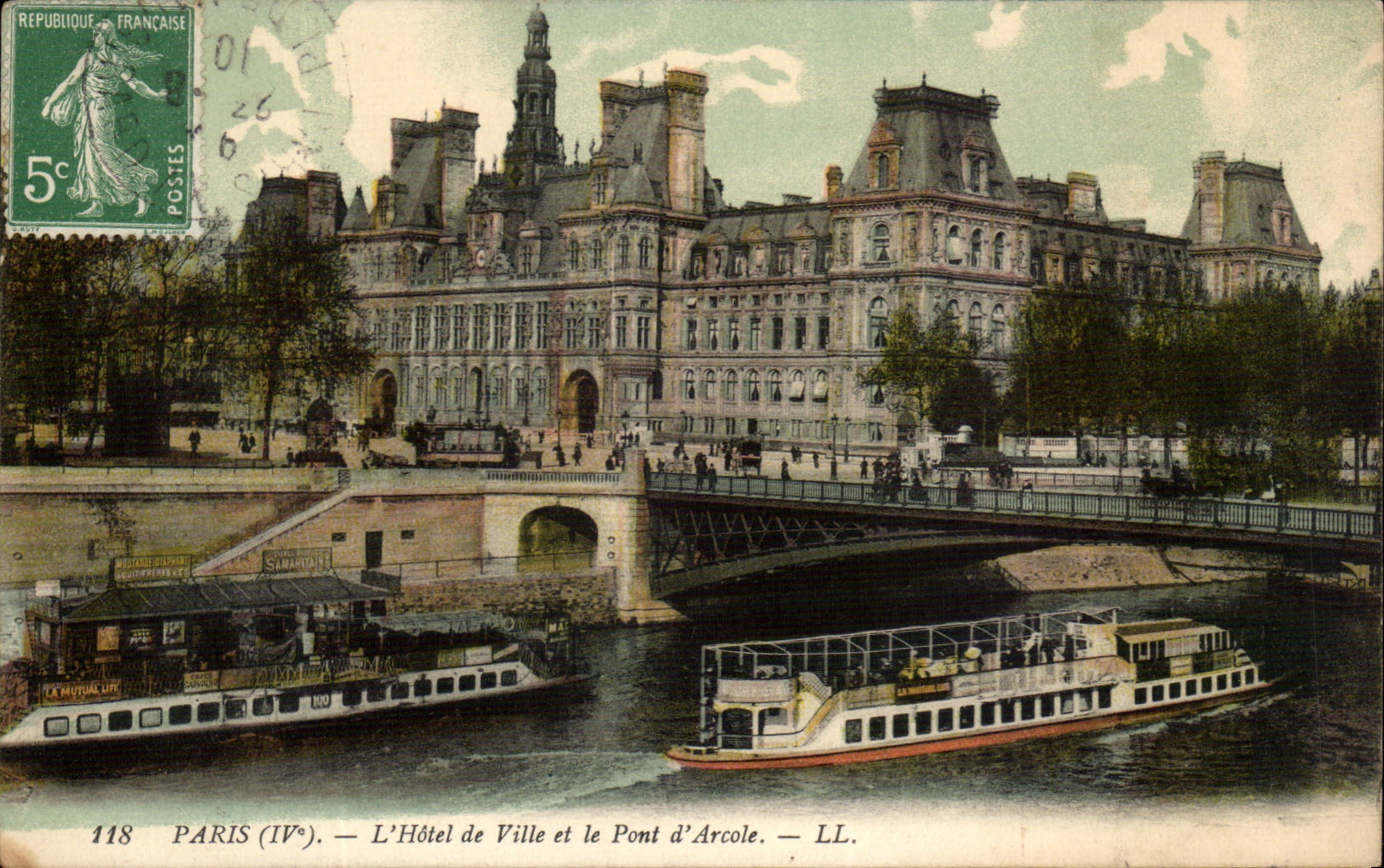 Paris CPA L'hotel de ville et le pont d'arcole