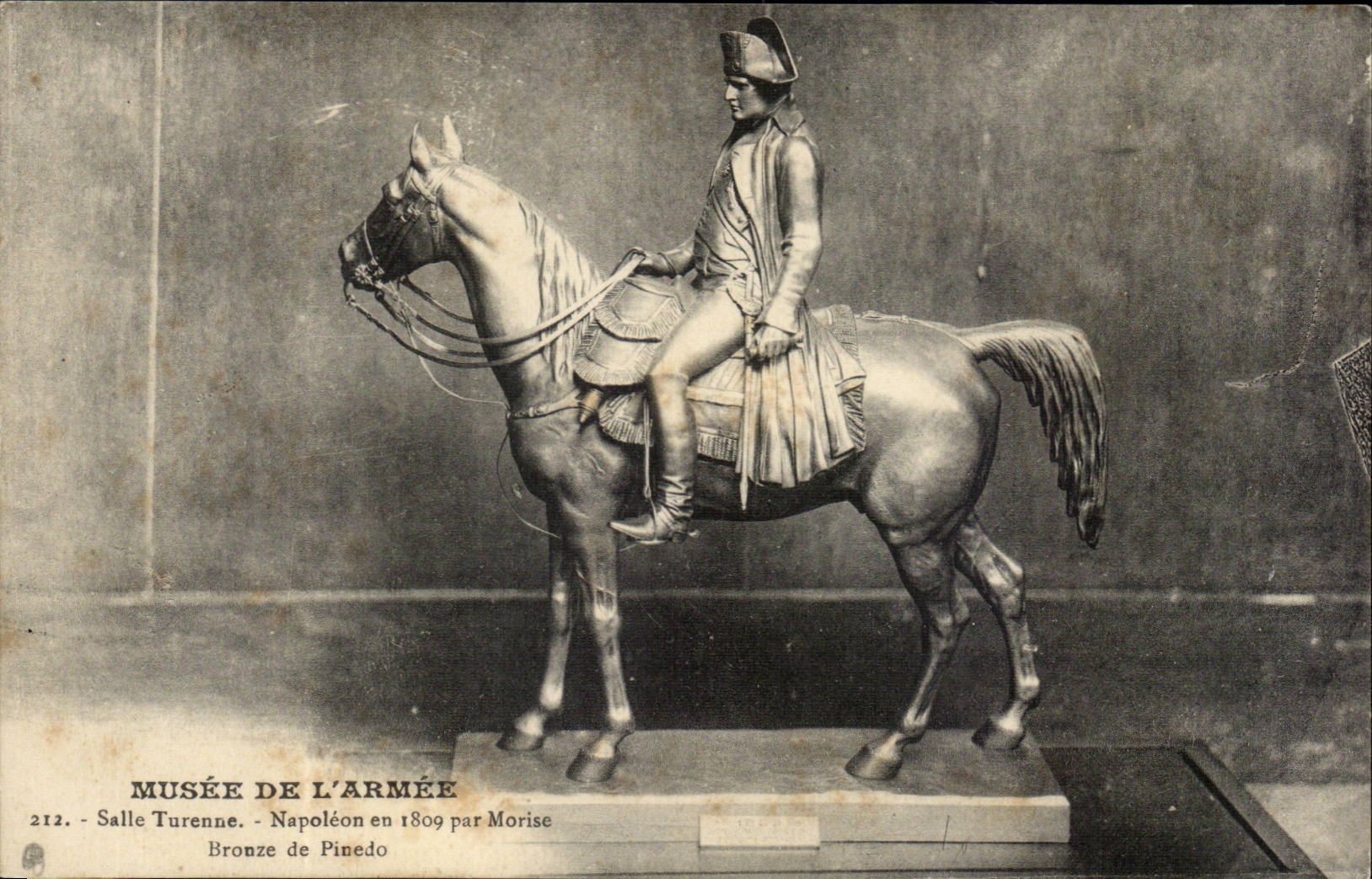 Paris CPA Musee of the army Salle Turenne Napoleon in 1809 by Morise Bronzes in Pinedo