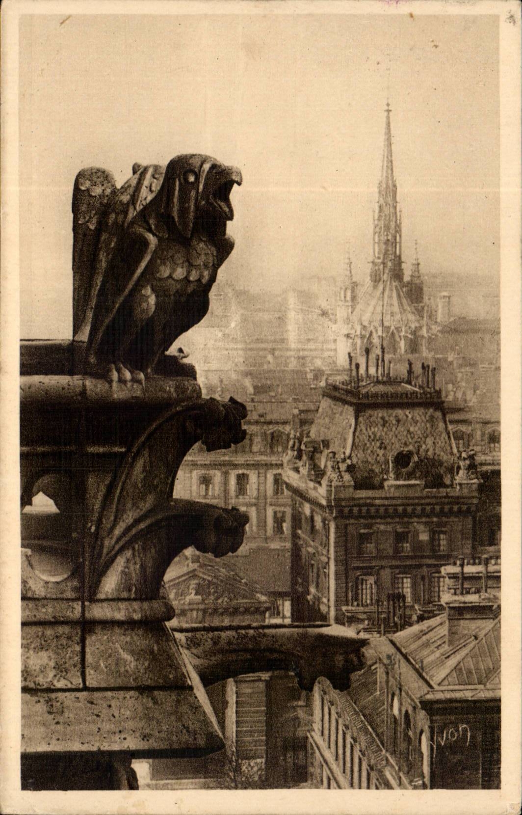 Paris CPA Notre Dame Chimere et Sainte Chapelle