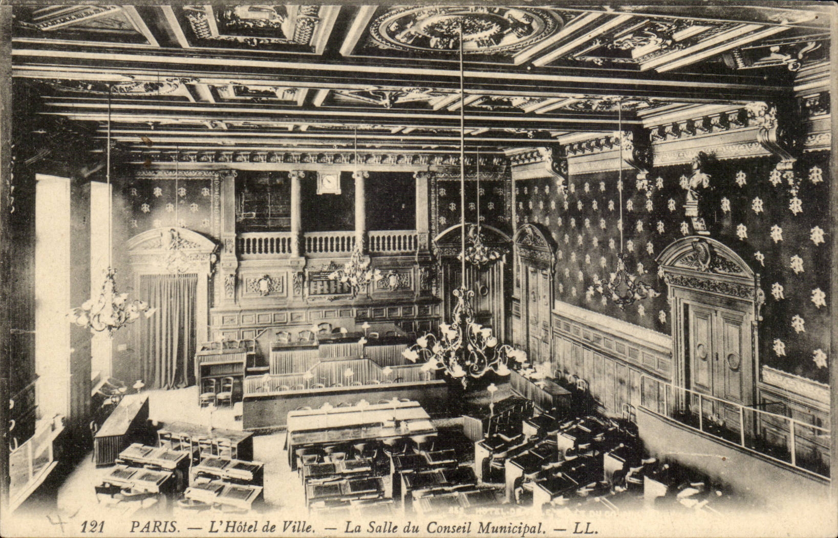 Paris CPA L'hotel de ville La salle du conseil municipal