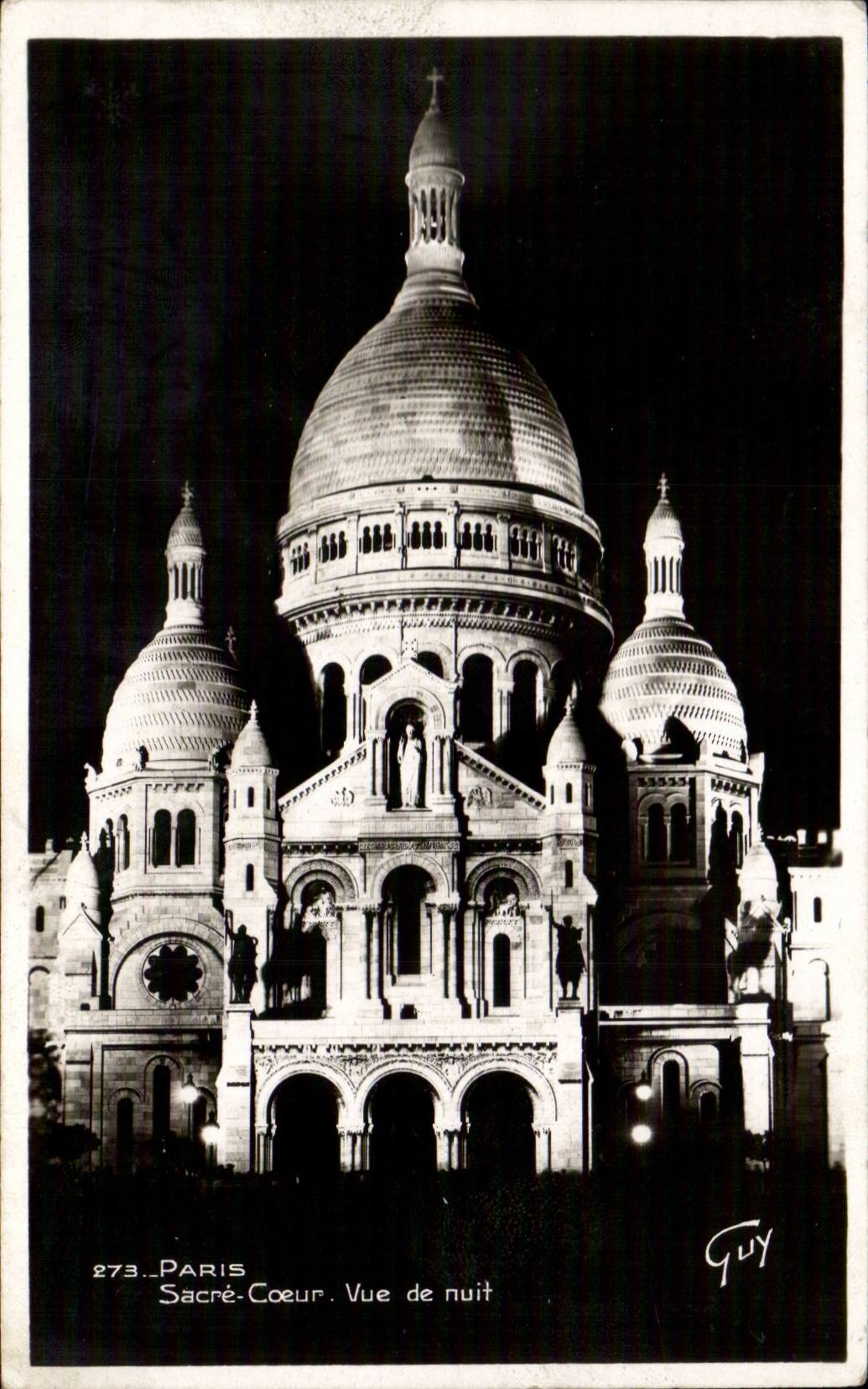 Paris CPA Le Sacre Coeur Montmartre Vue de nuit