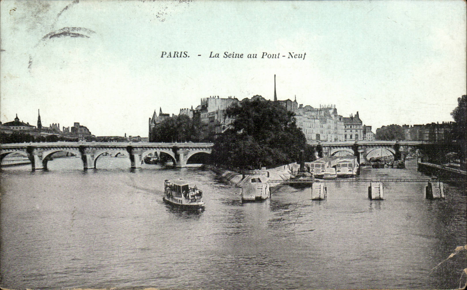 Paris CPA La Seine au pont neuf