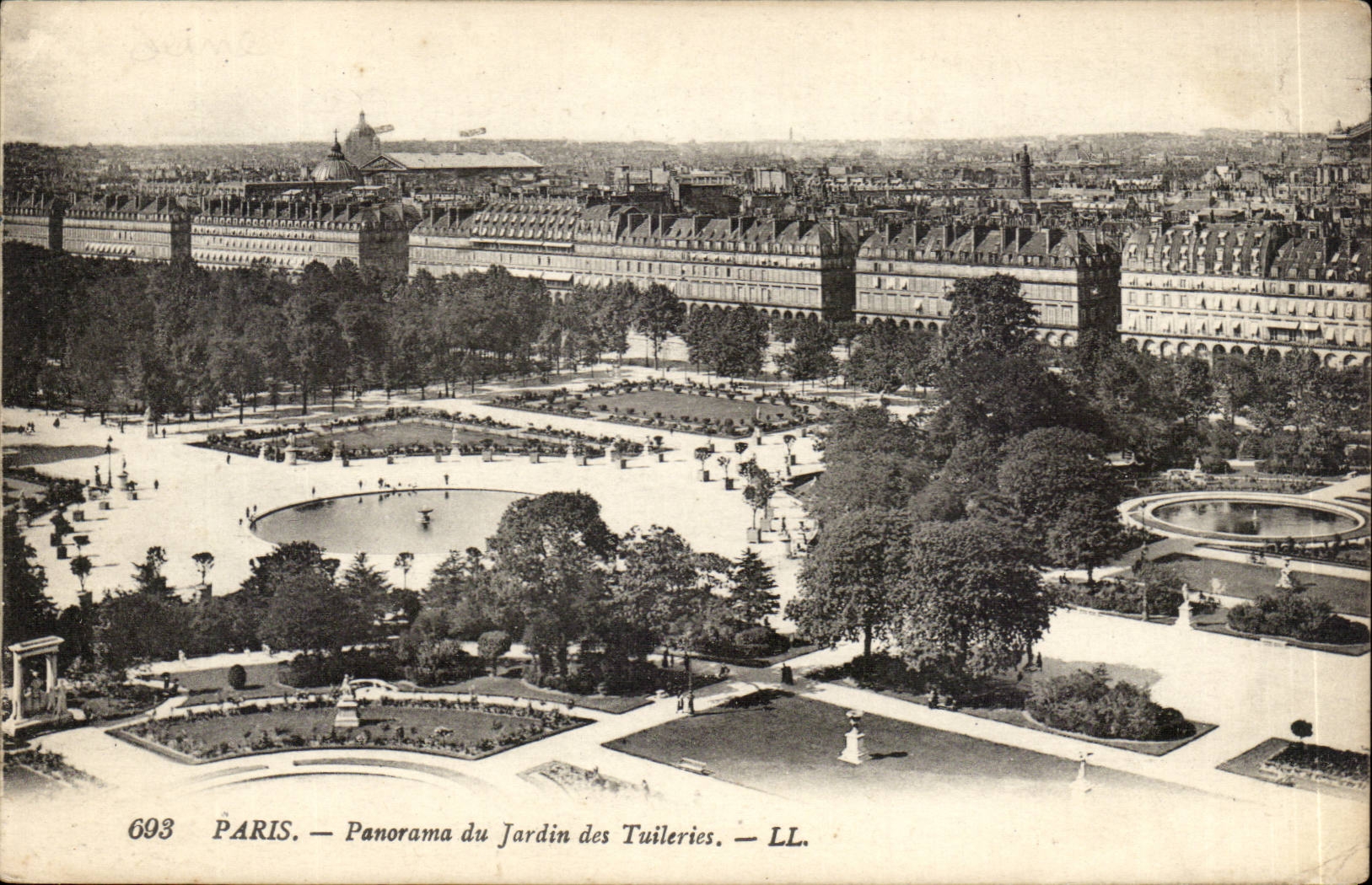 Paris CPA Panorama du jardin des Tuileries
