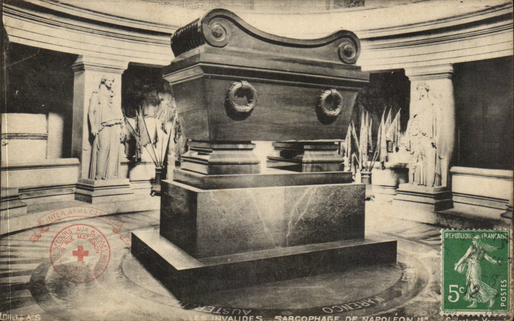 Paris CPA Sarcophagus of Napoleon 1st