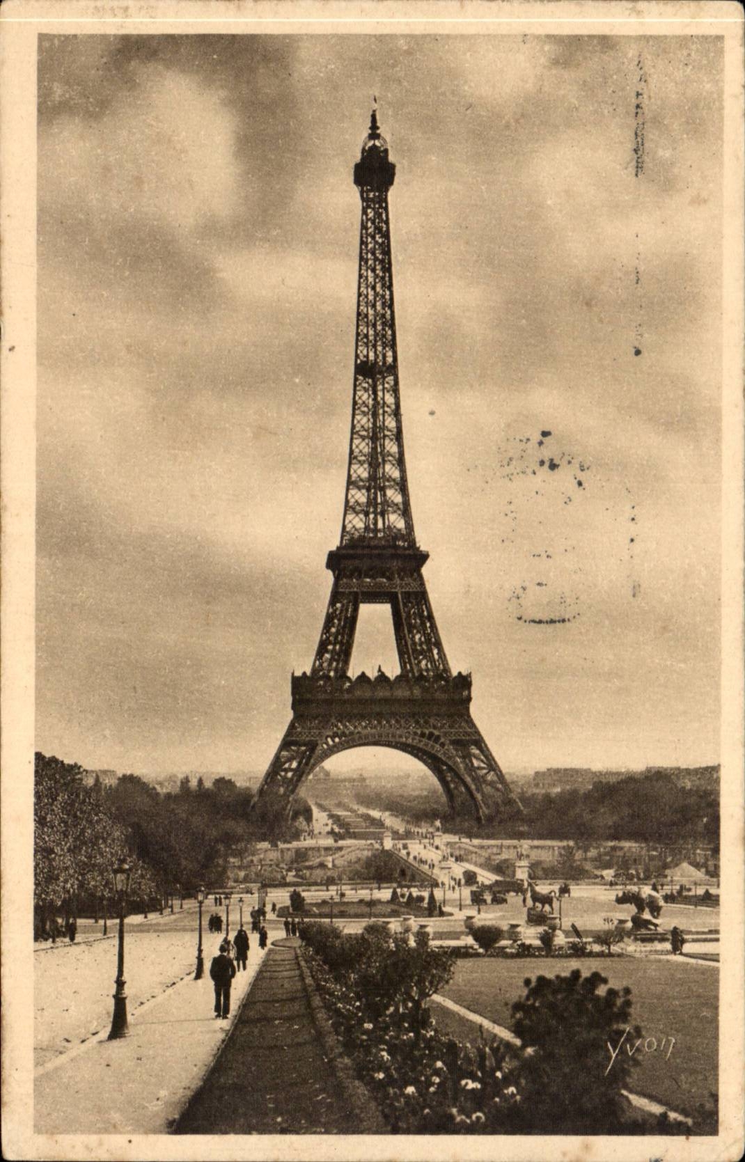 Paris CPA Eiffel Tower