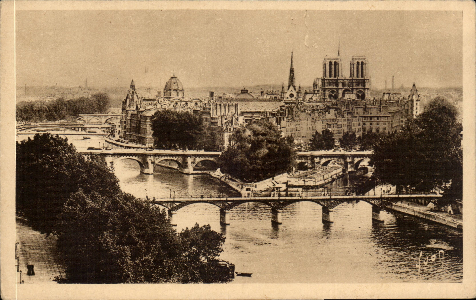 Paris CPA Ile de la Cite