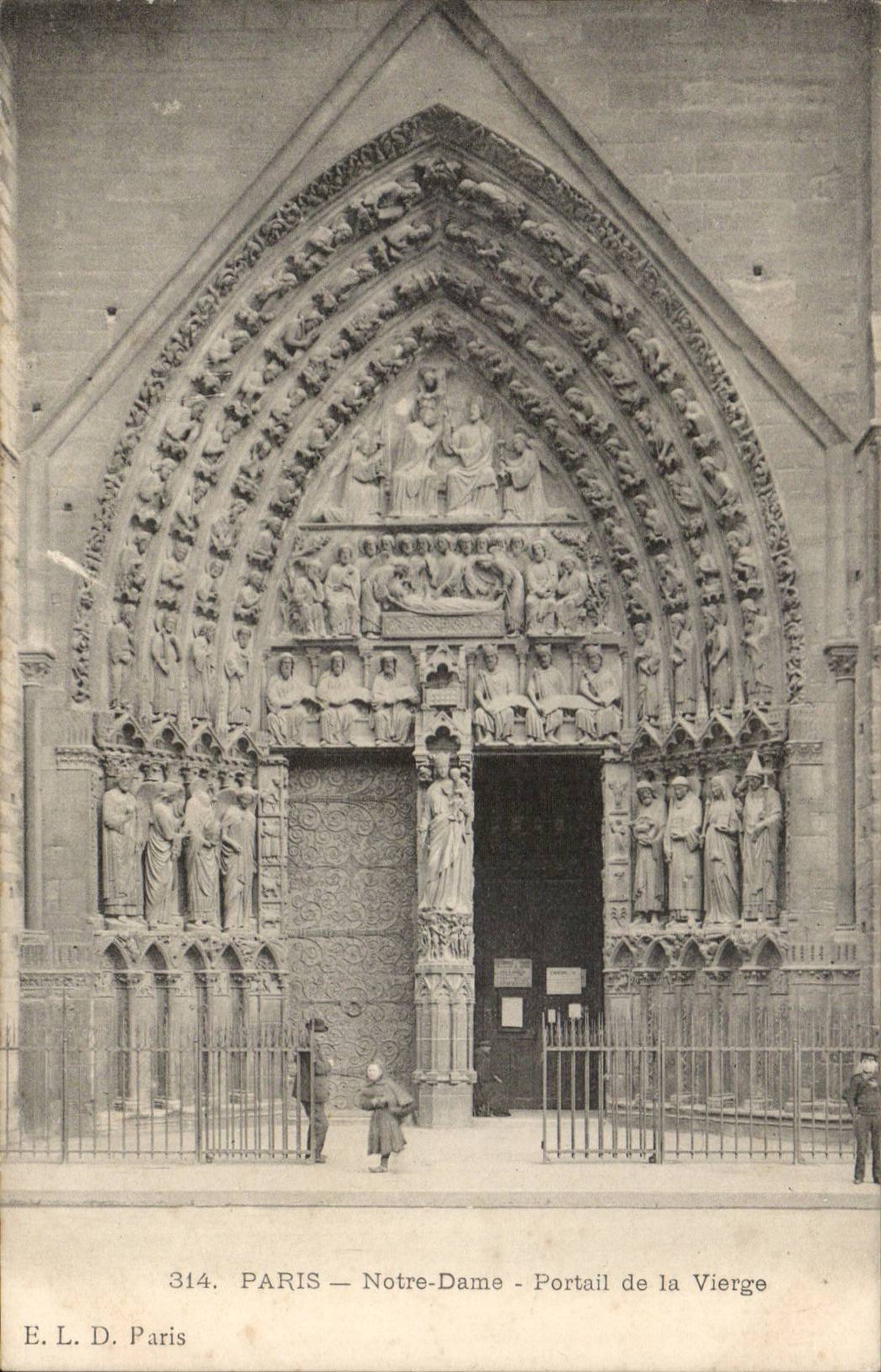 CPA Paris Notre Dame Portail de la vierge