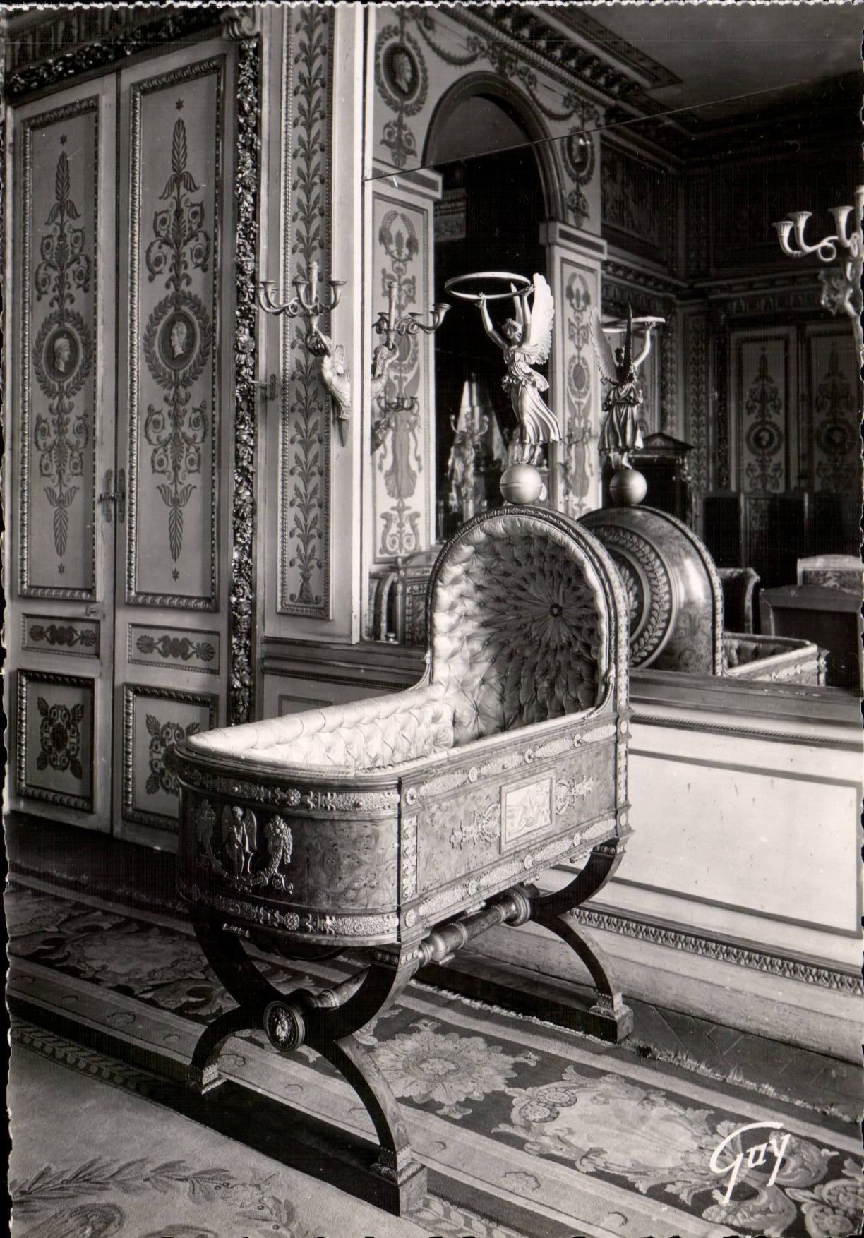 Fontaineableau MODERN CARD the palate Cradle of king de Rome