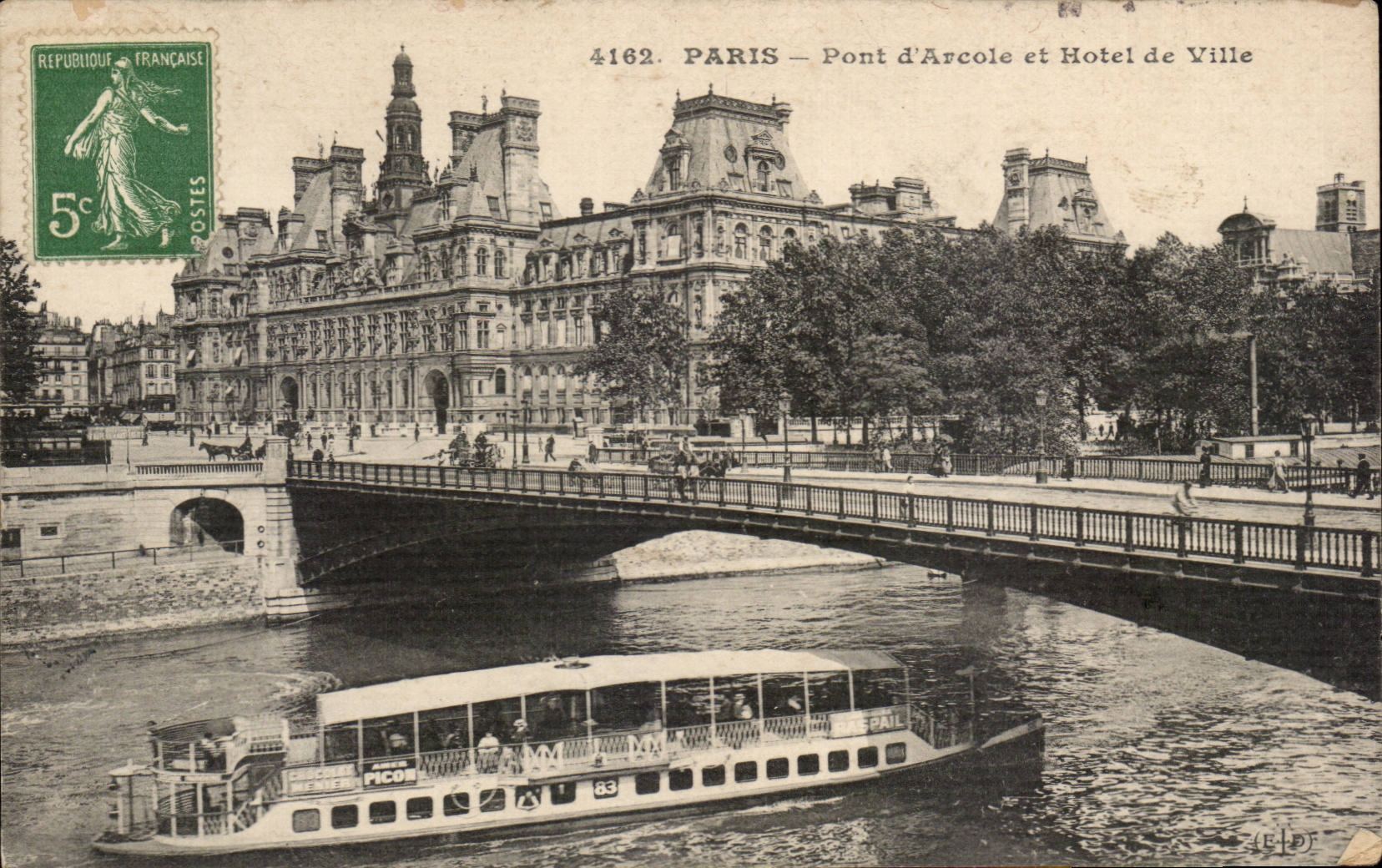 Paris CPA Pont d'Arcole et hotel de ville