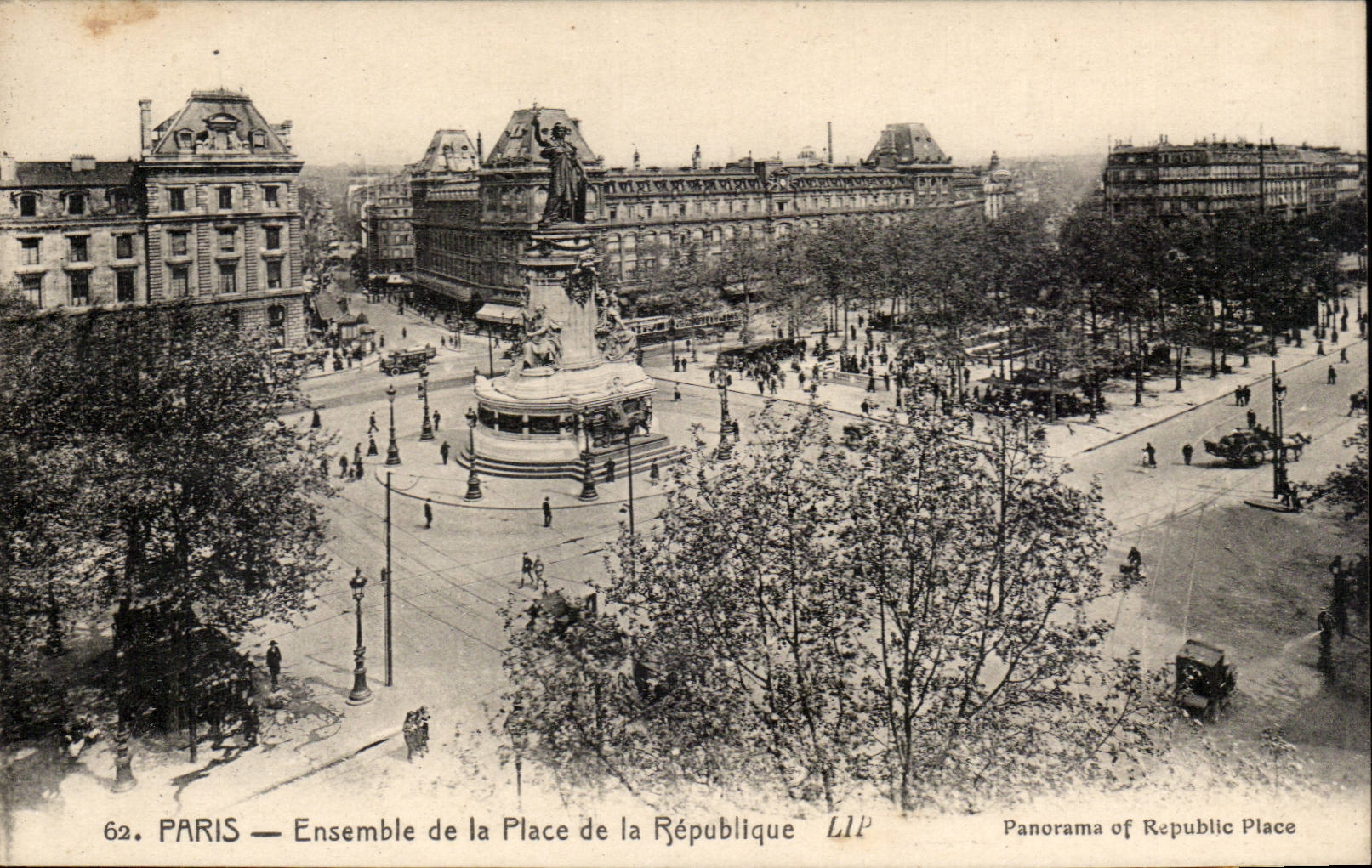 Paris CPA Together of the place of the Republic