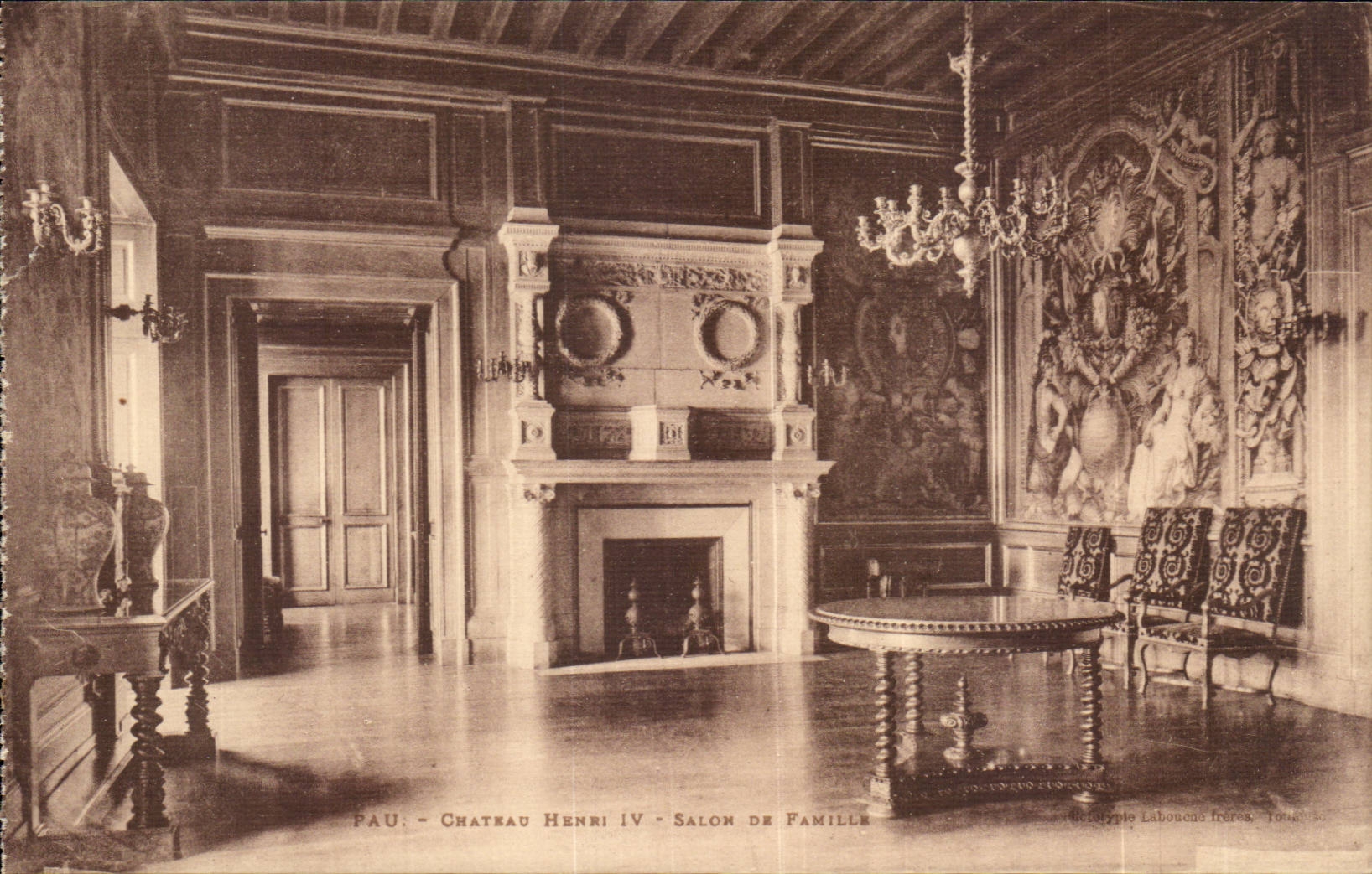 Albi-CPA Wohnzimmer Schloss-Henri-IV der Familie