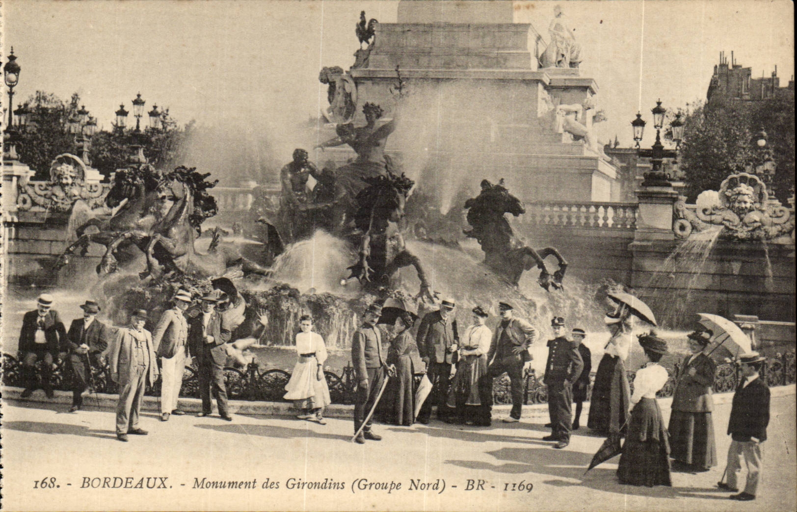 Bordeaux CPA Monument of Of Gironde (northern group)