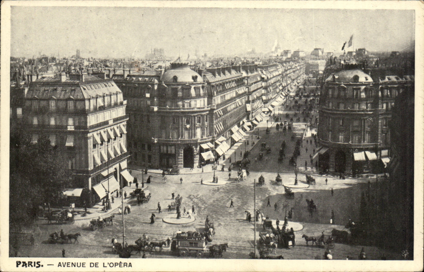 Paris CPA Avenue de l'opera