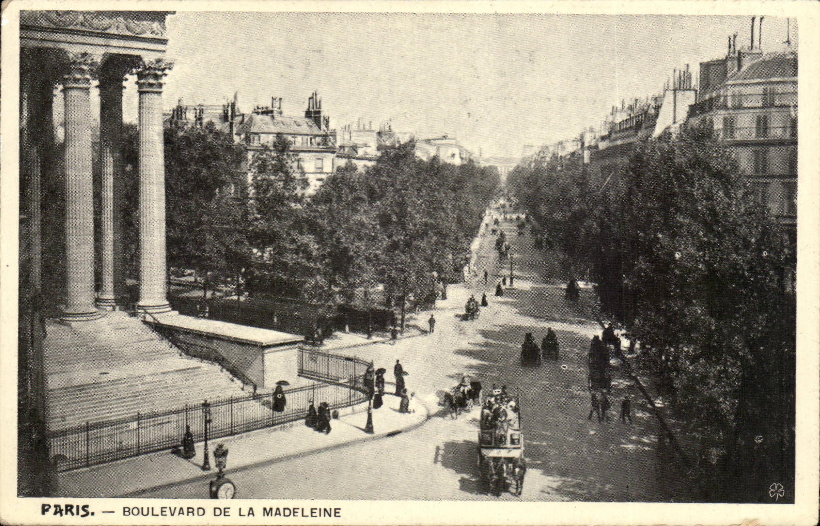 Paris CPA Boulevard de la Madeleine