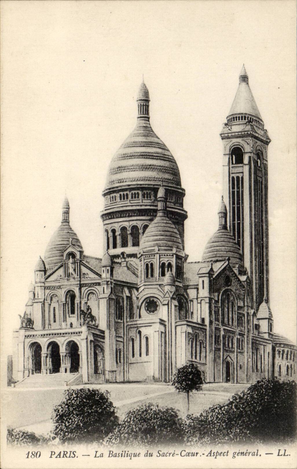 Paris CPA La basilique du Sacre Coeur Aspect general