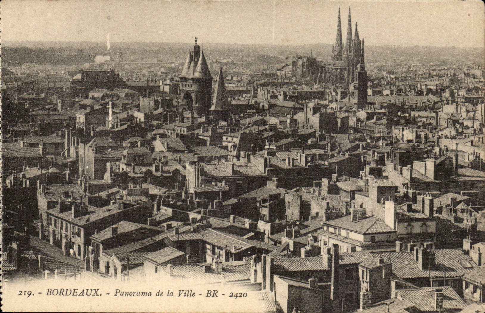 Bordeaux CPA Panorama of the city