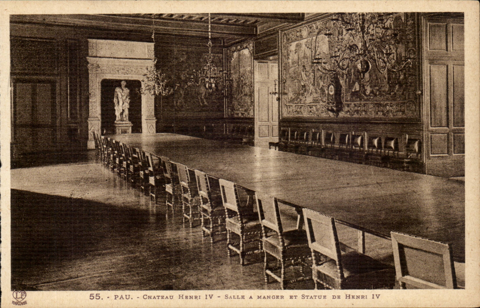 Pau CPA the castle Henri IV Dining room and Statue of Henri IV