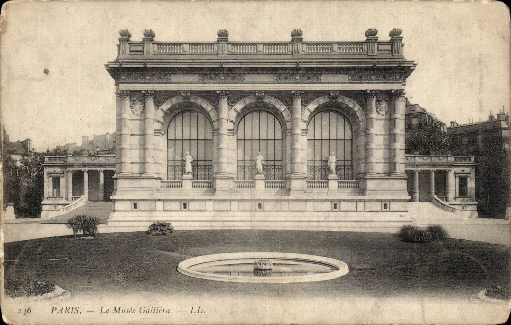 Paris CPA Le musee Galliera