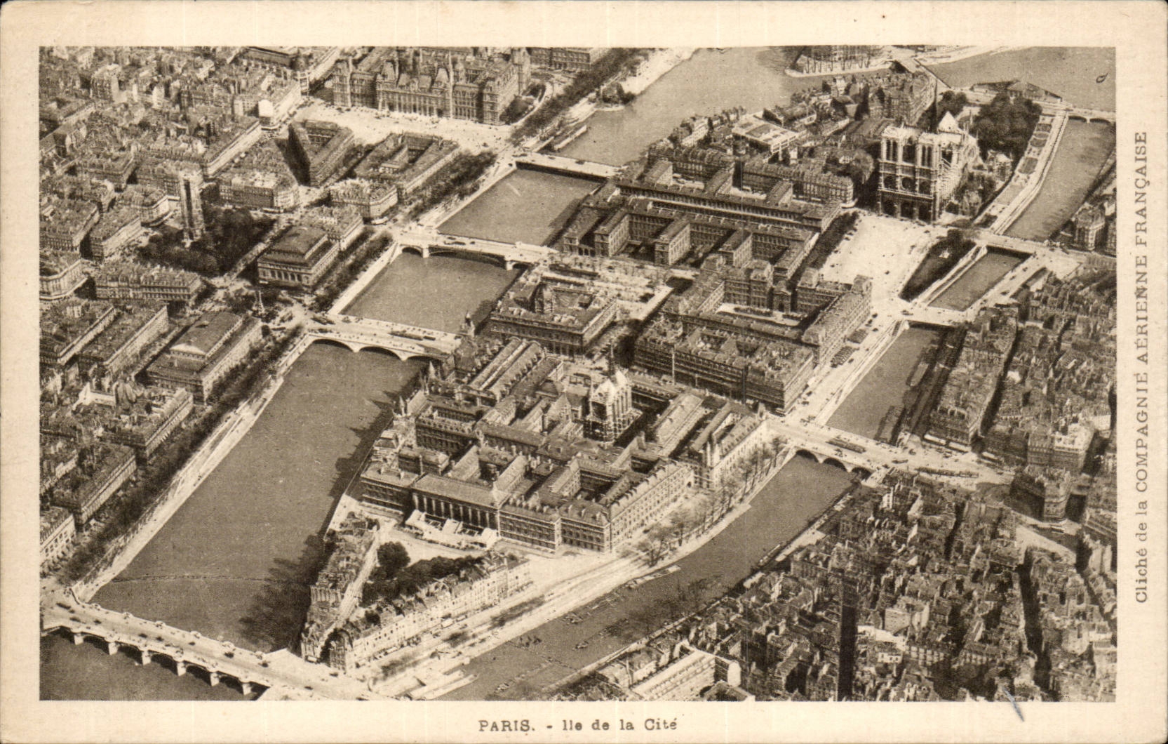 Paris CPA ile de la Cite