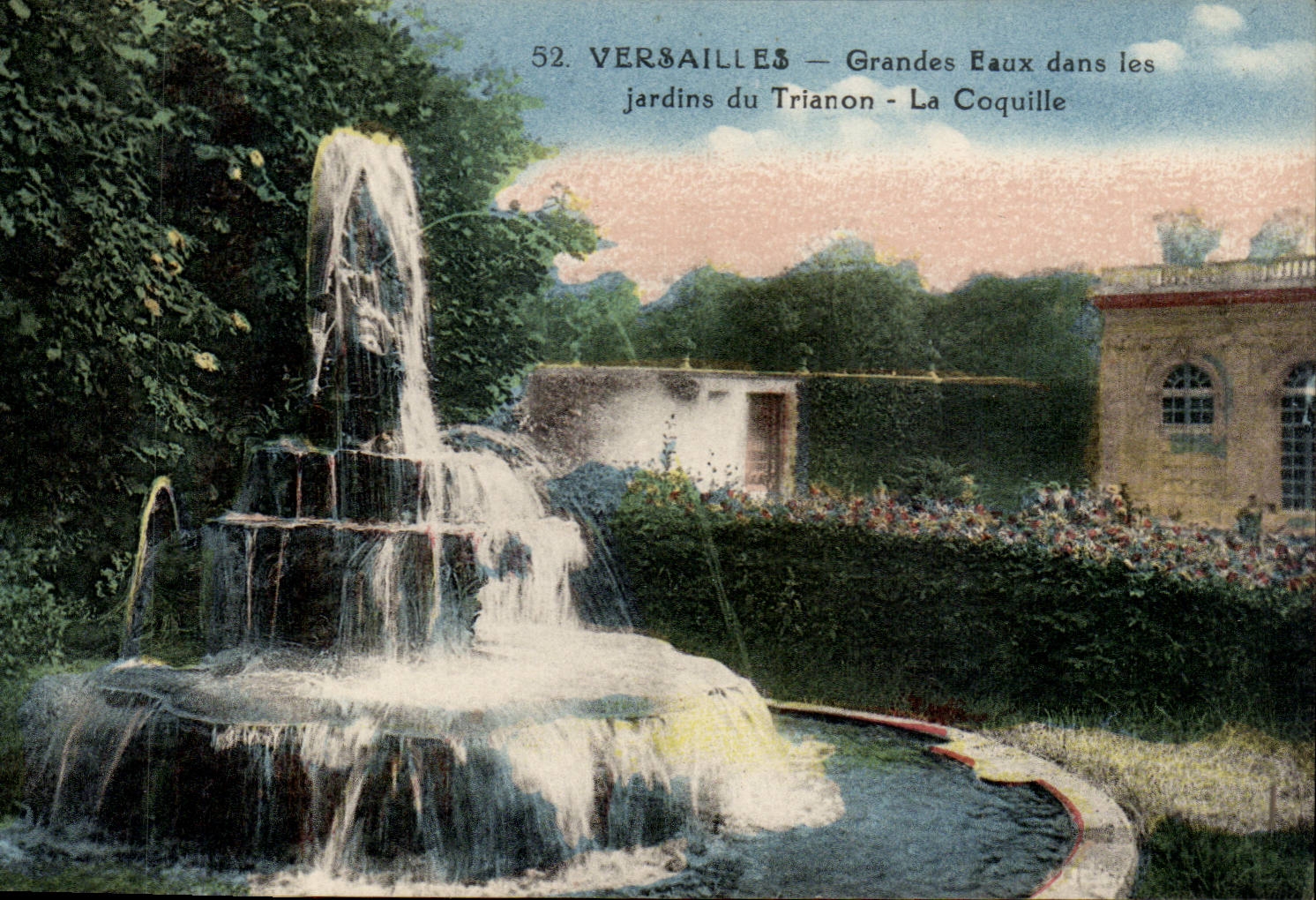 Versailles CPA the castle Large water in the gardens of Trianon the shell