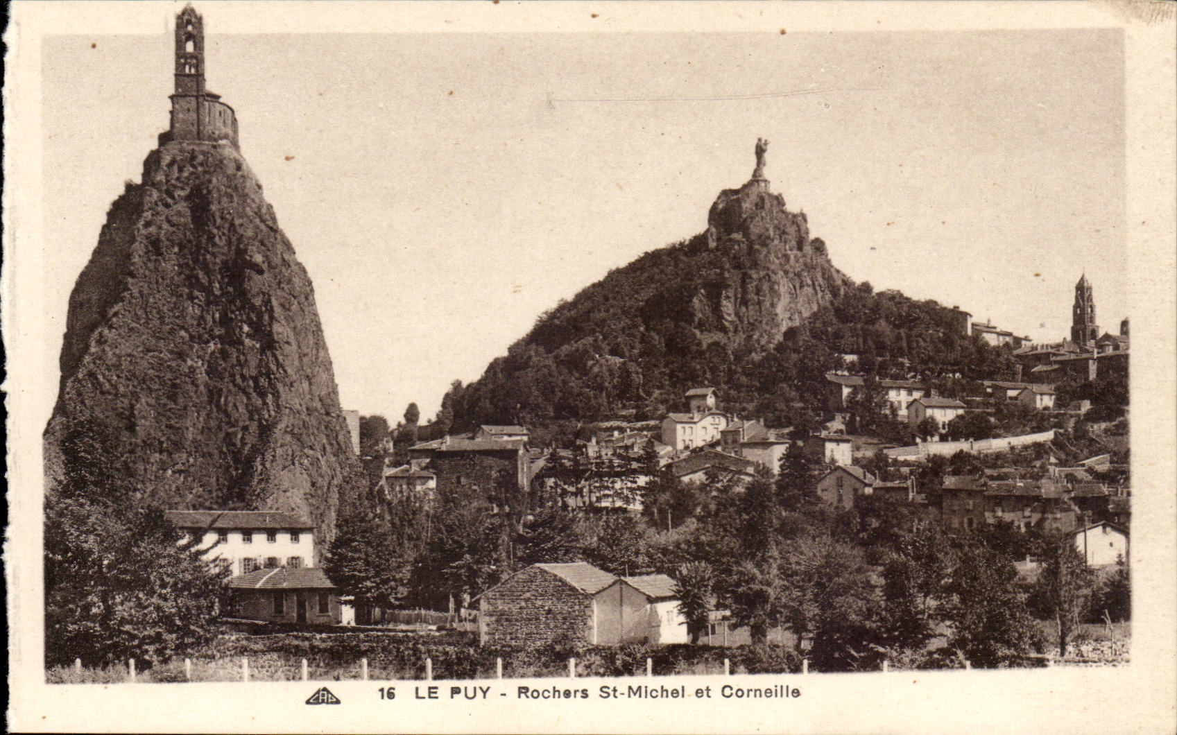 Le Puy CPA Rochers St michel et corneille