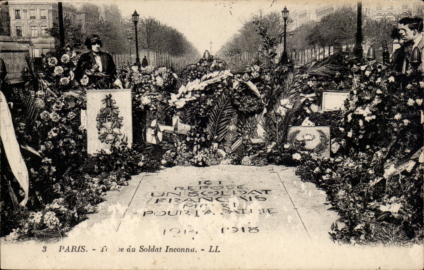 Paris CPA Falls from the unknown soldier