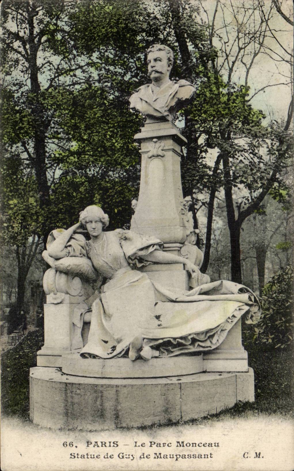 Paris CPA the park Heap Statue of Guy of Maupassant