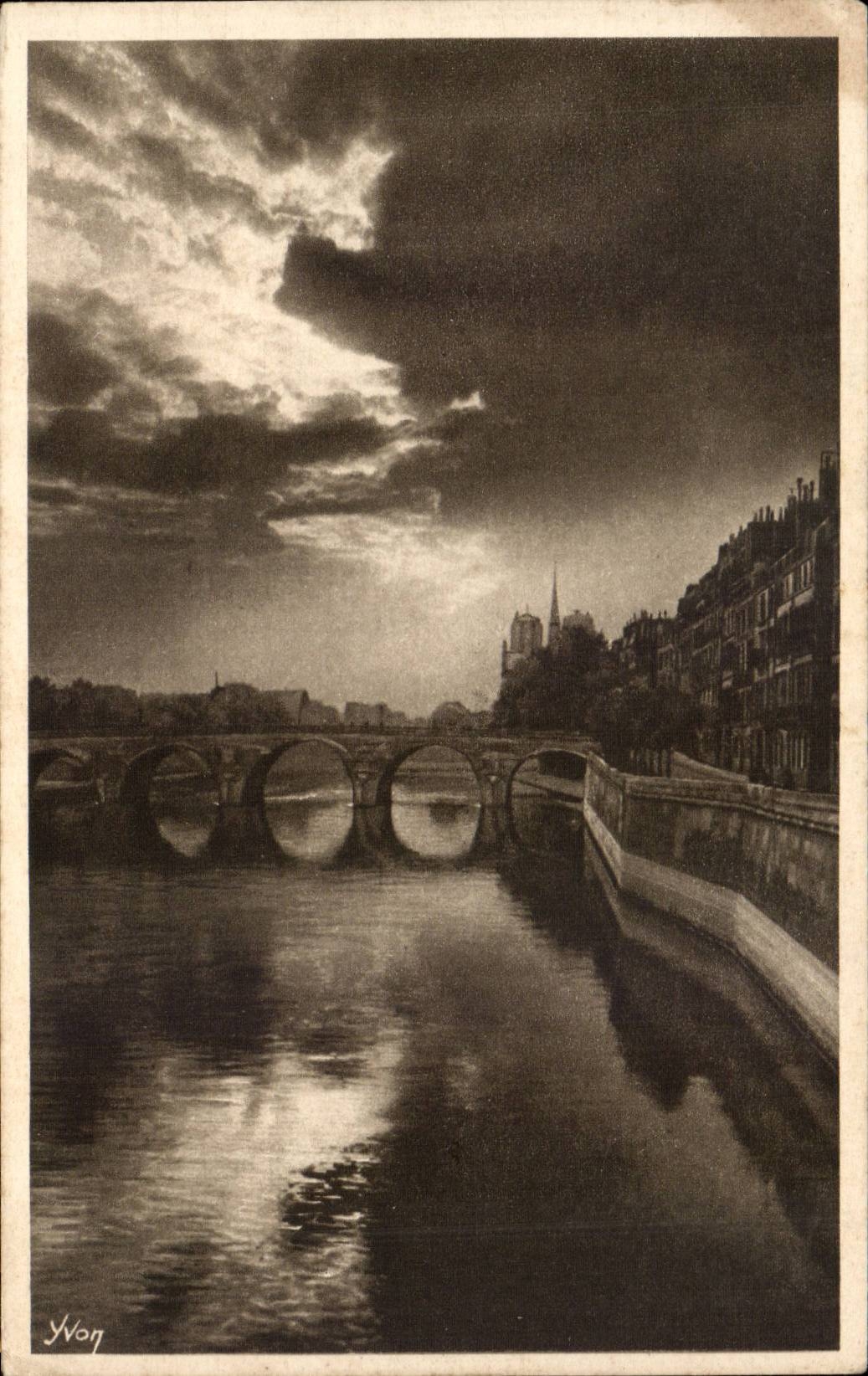 Paris CPA La Seine au pont de Tournelle