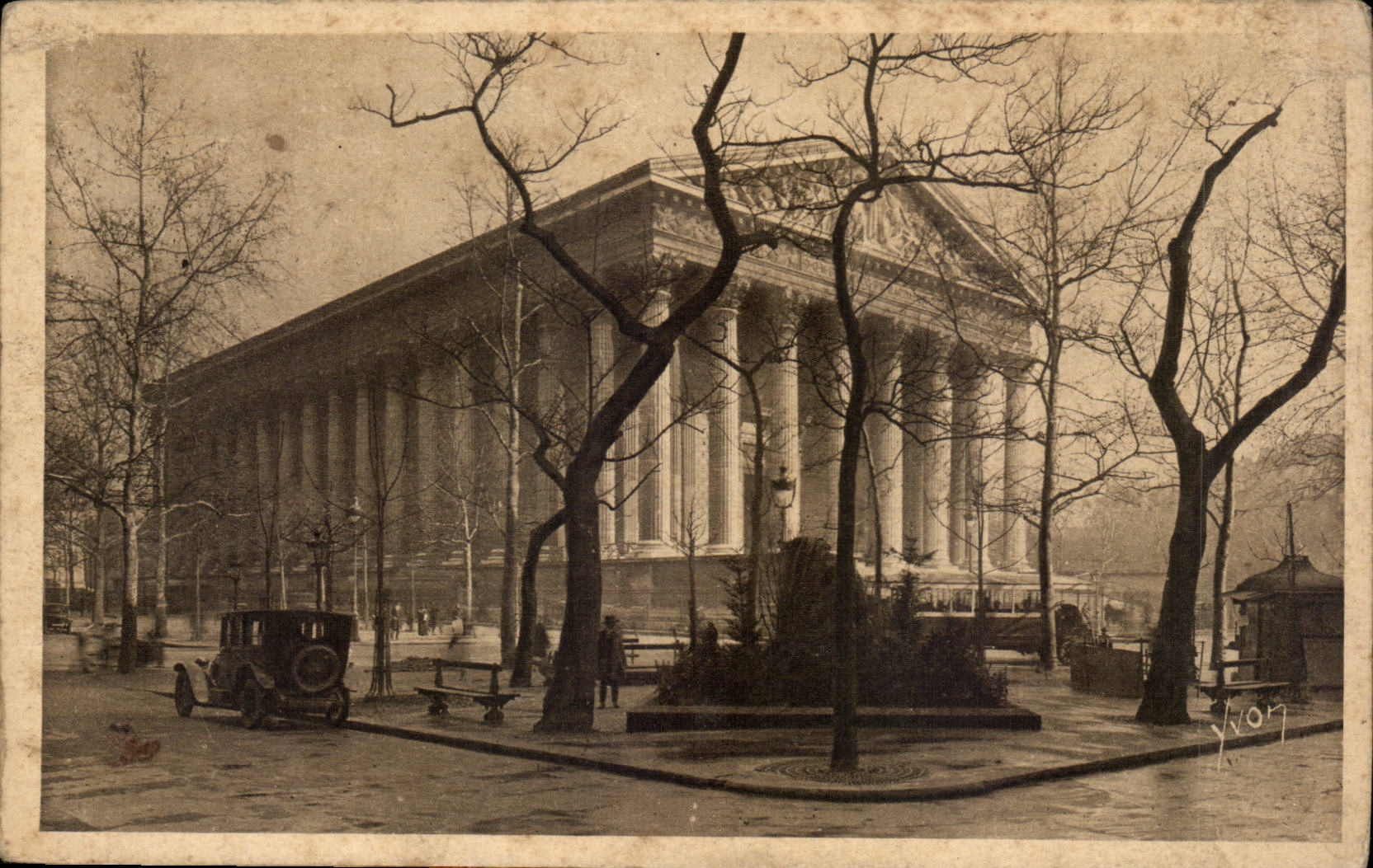 Paris CPA Eglise de la Madeleine 