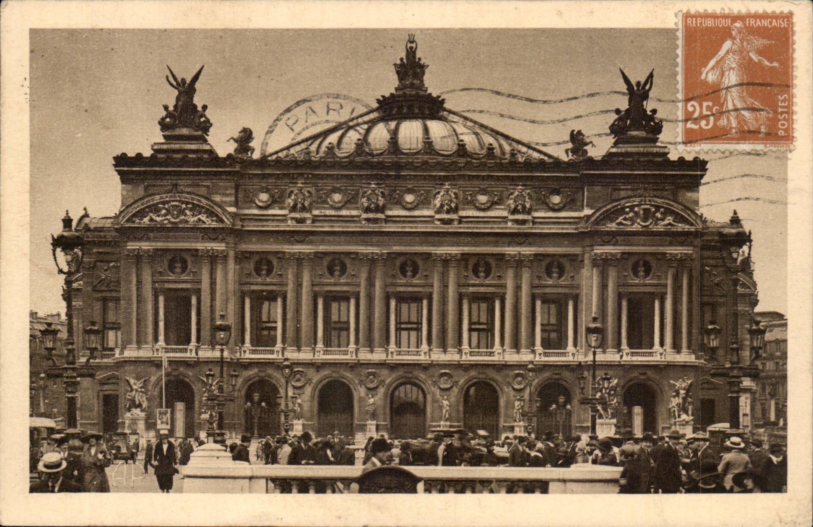 Paris CPA L'opera