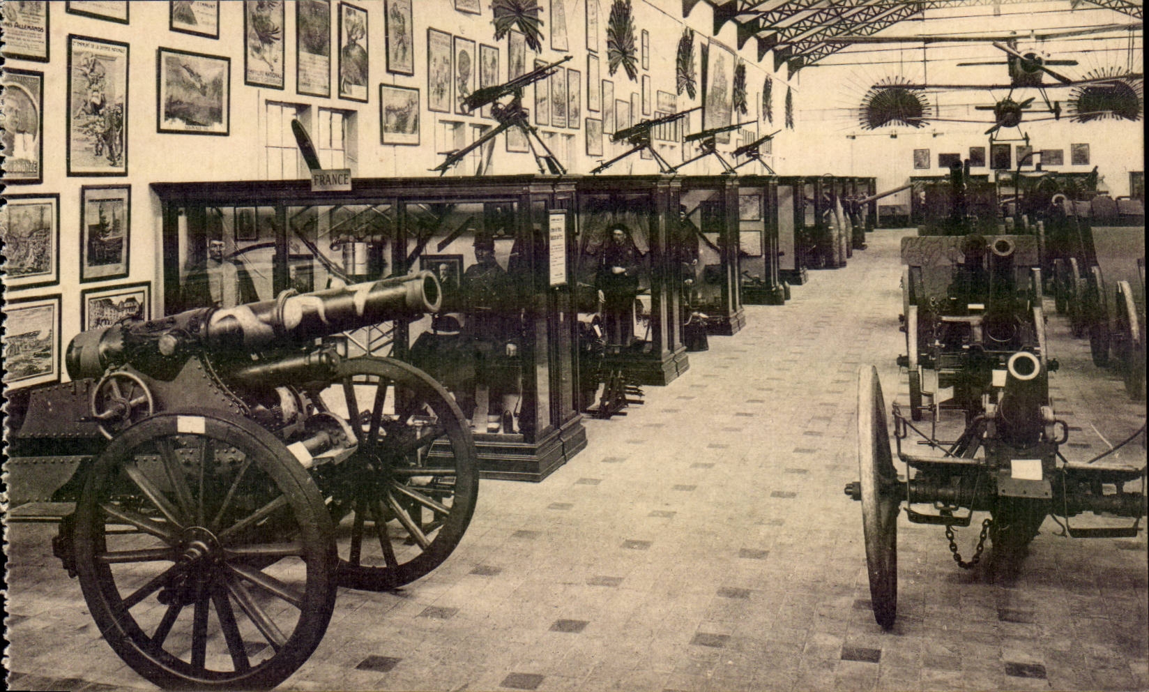Belgie Belgium royal Museum of the Brussels army the room of the trophies 1914 1918 (militaria)
