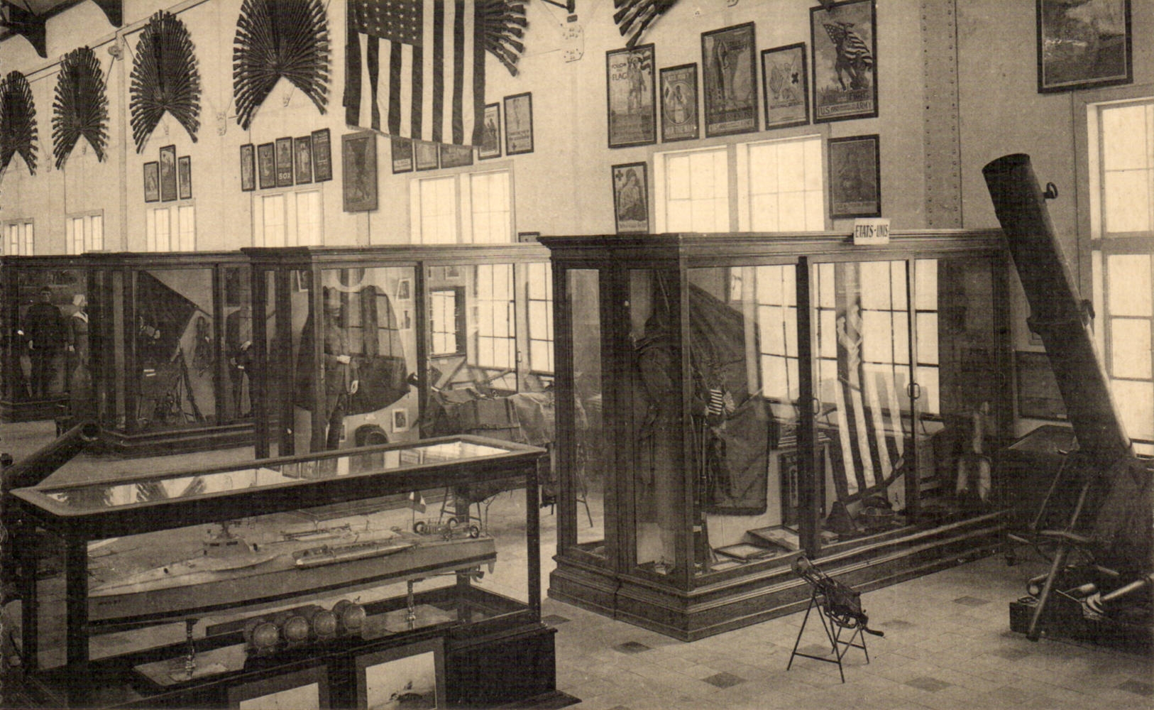 Belgie Belgium royal Museum of the Brussels army the room of the trophies 1914 1918 (militaria)