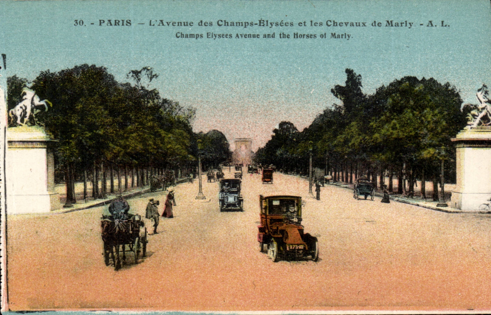 Paris CPA the avenue of the Champs Elysees and the cheveaux ones of Marly