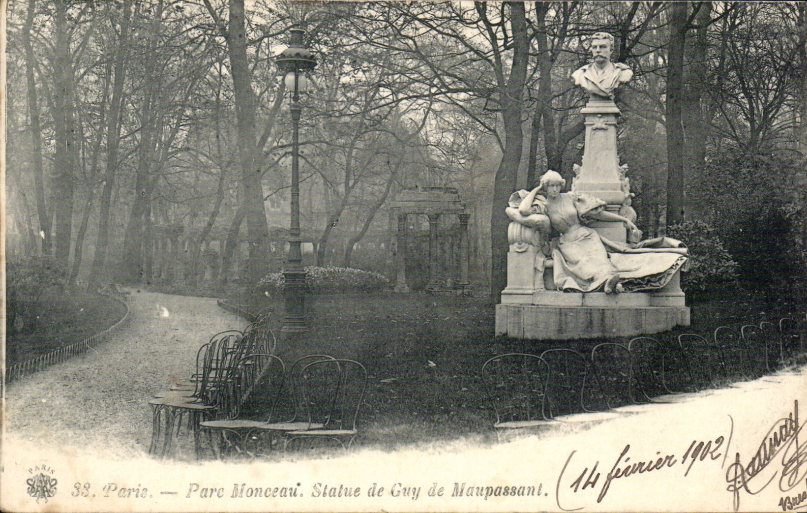 Paris CPA Park heap Statue of Guy of Maupassant
