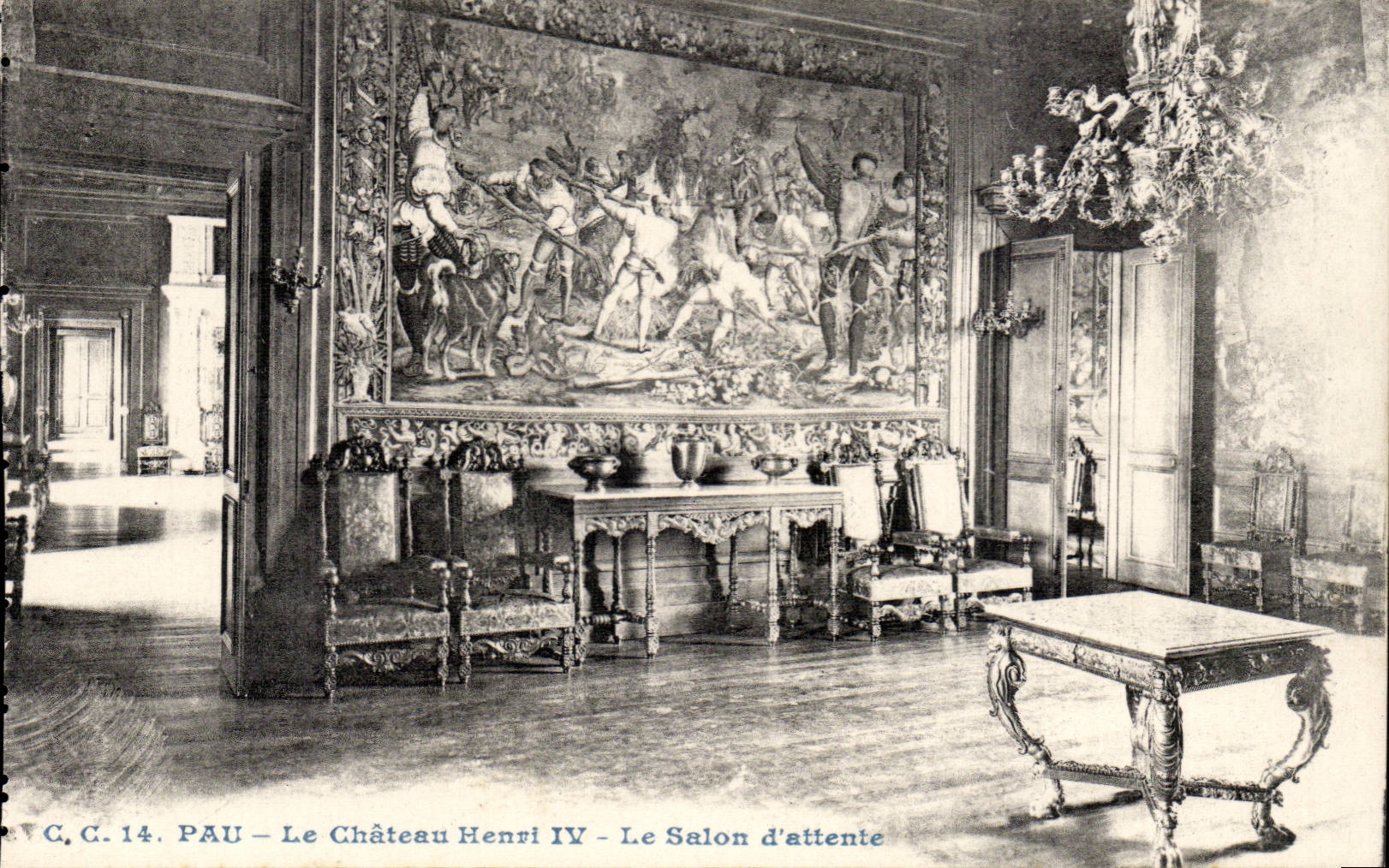 Pau CPA the castle Henri IV the waiting room
