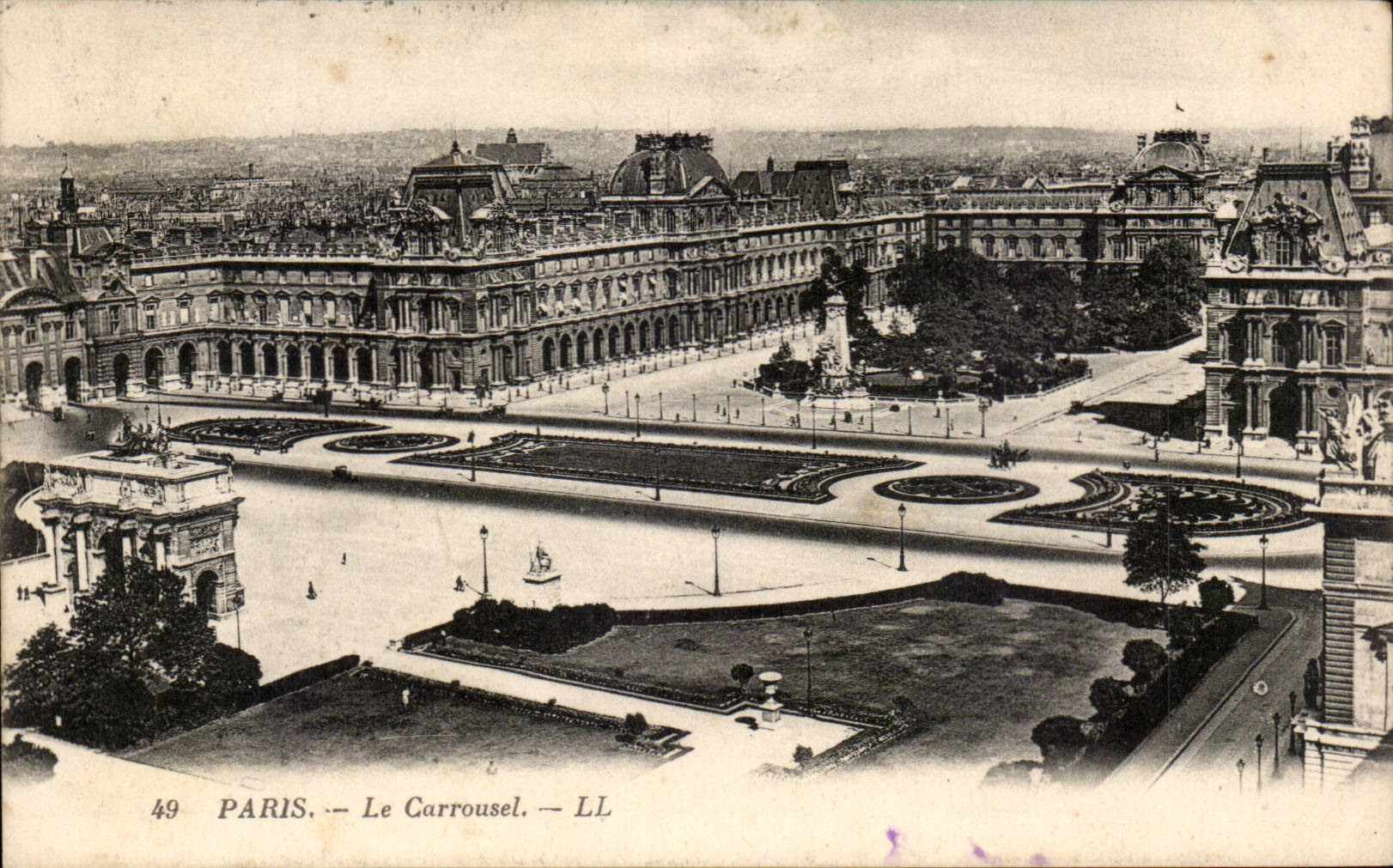 Paris CPA Le carrousel