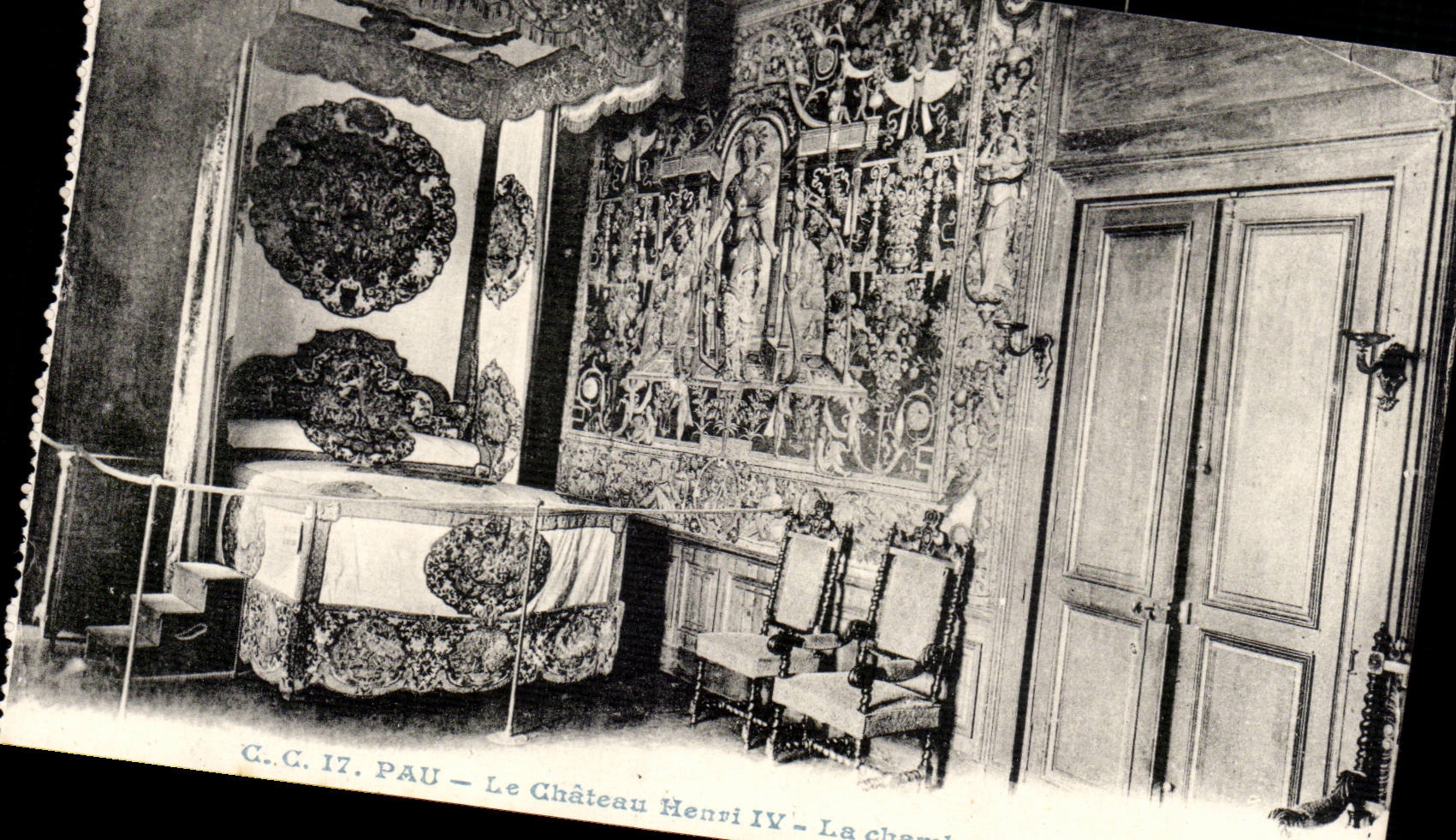 Pau CPA Chaetau Henri IV the room of Louis XIV