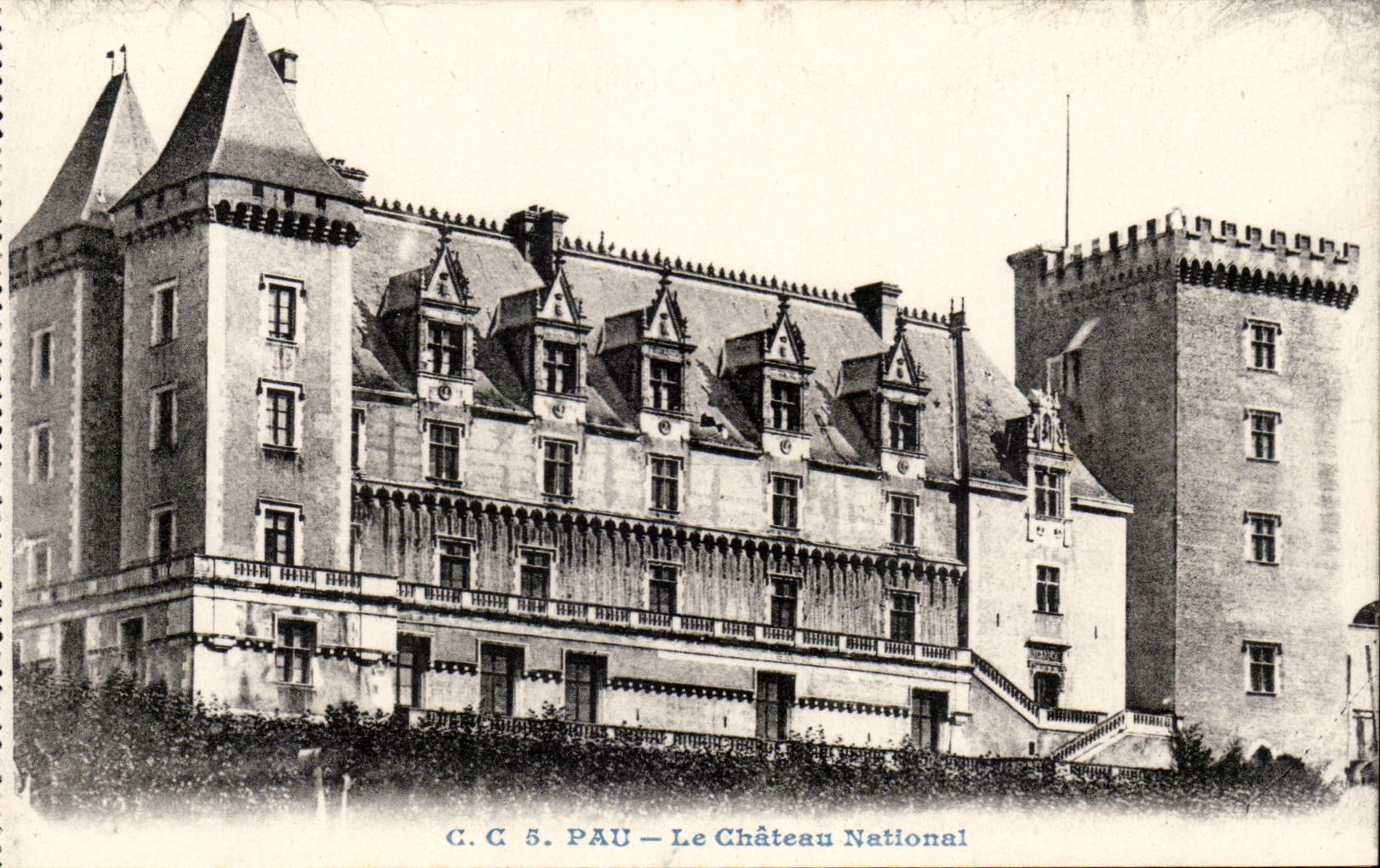 Pau CPA das Schloss Henri IV