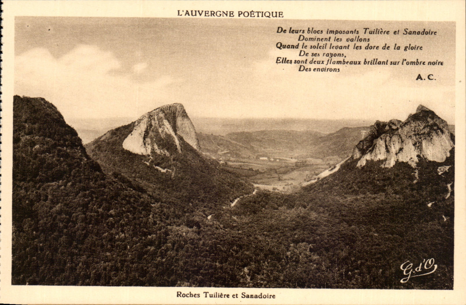 Poetic Auvergne - Rocks tuillere and SAnadoire Of their blocks imposing - CPA