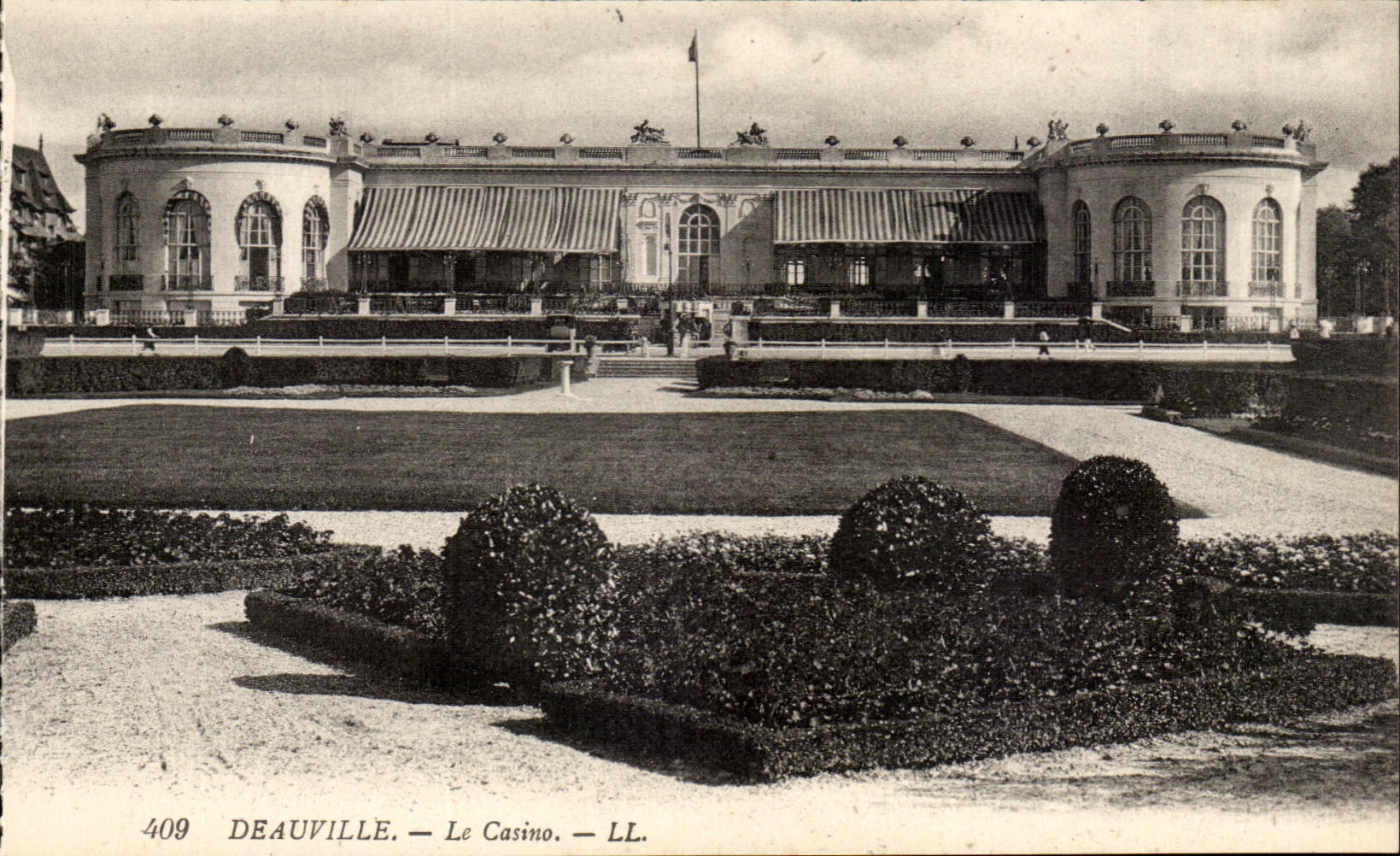 Deauville - the Casino - CPA