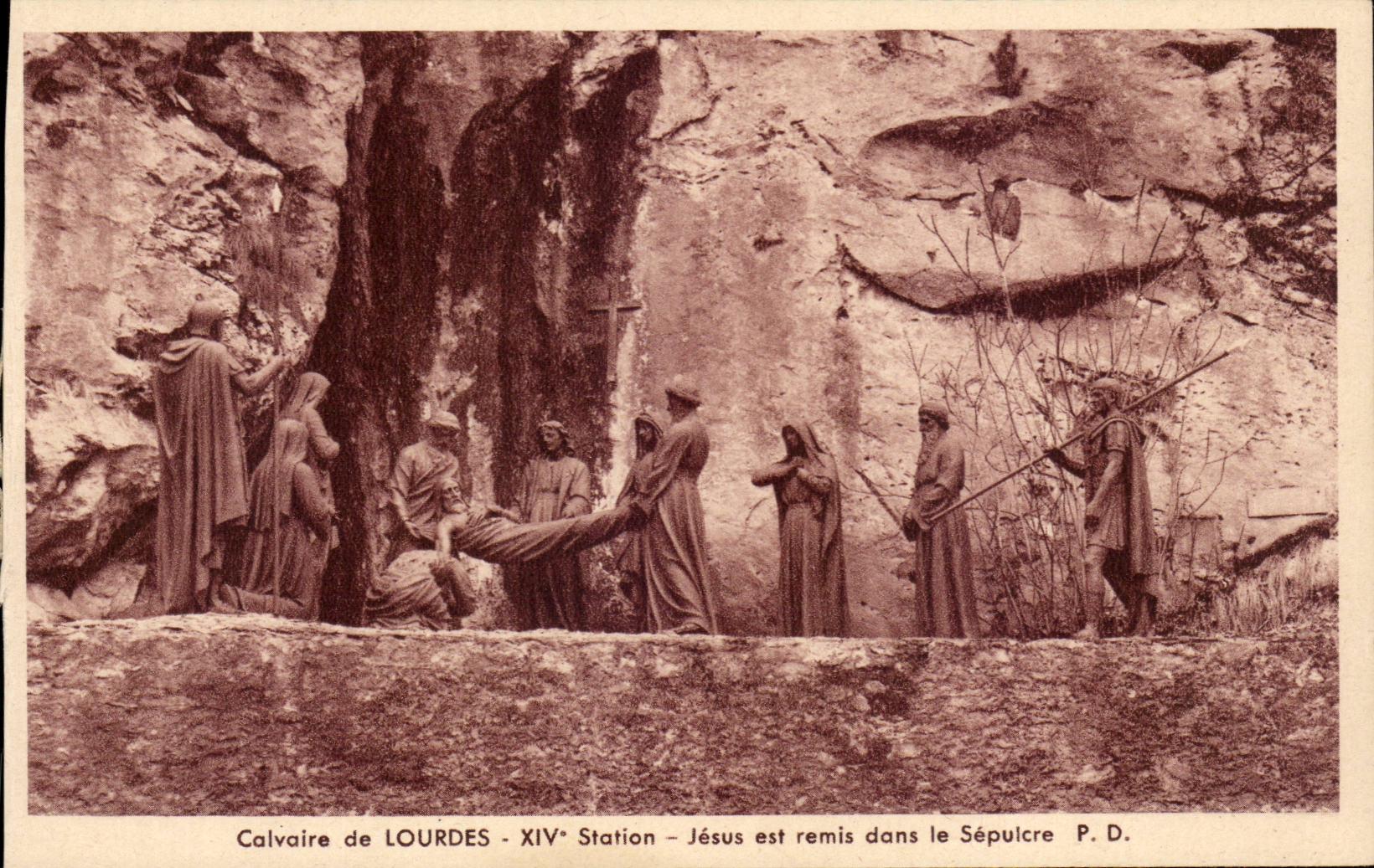 Lourdes - Martyrdom of Lourdes - XIV Station - Jesus is given in the Sepulchre - CPA
