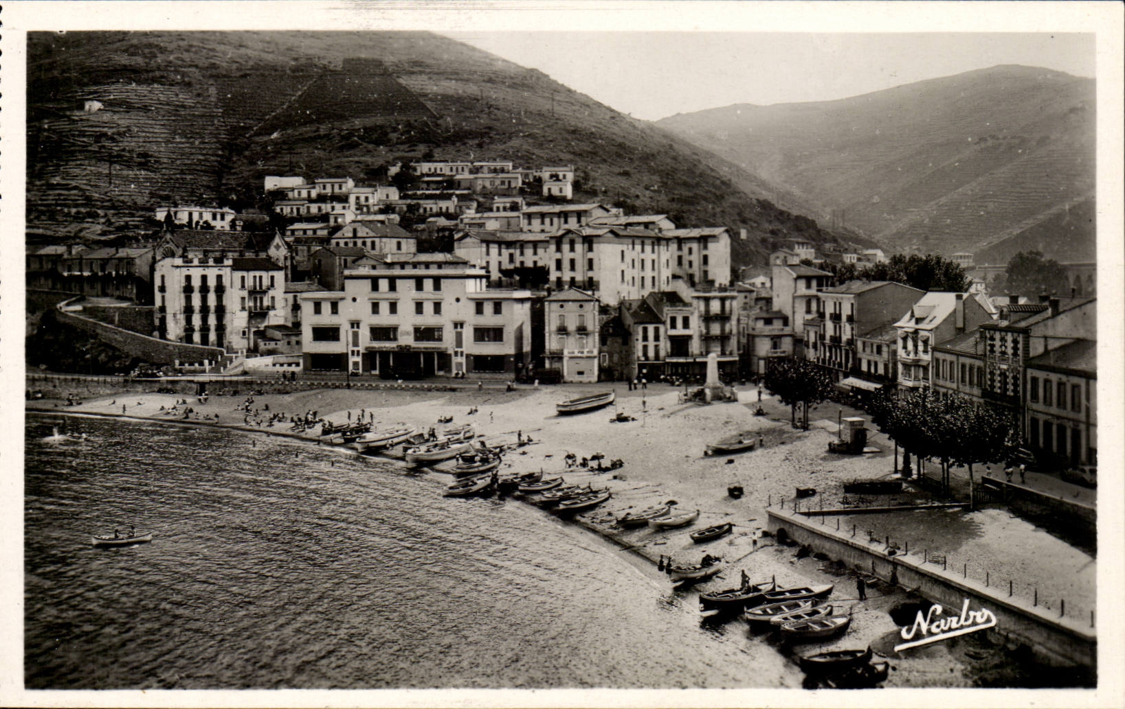 Cerberus - the Southern Beach and City - CPA