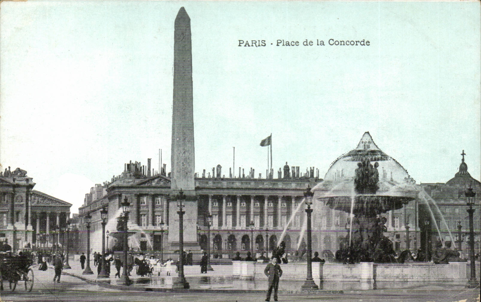 Paris - 8 - Place of the Harmony - CPA