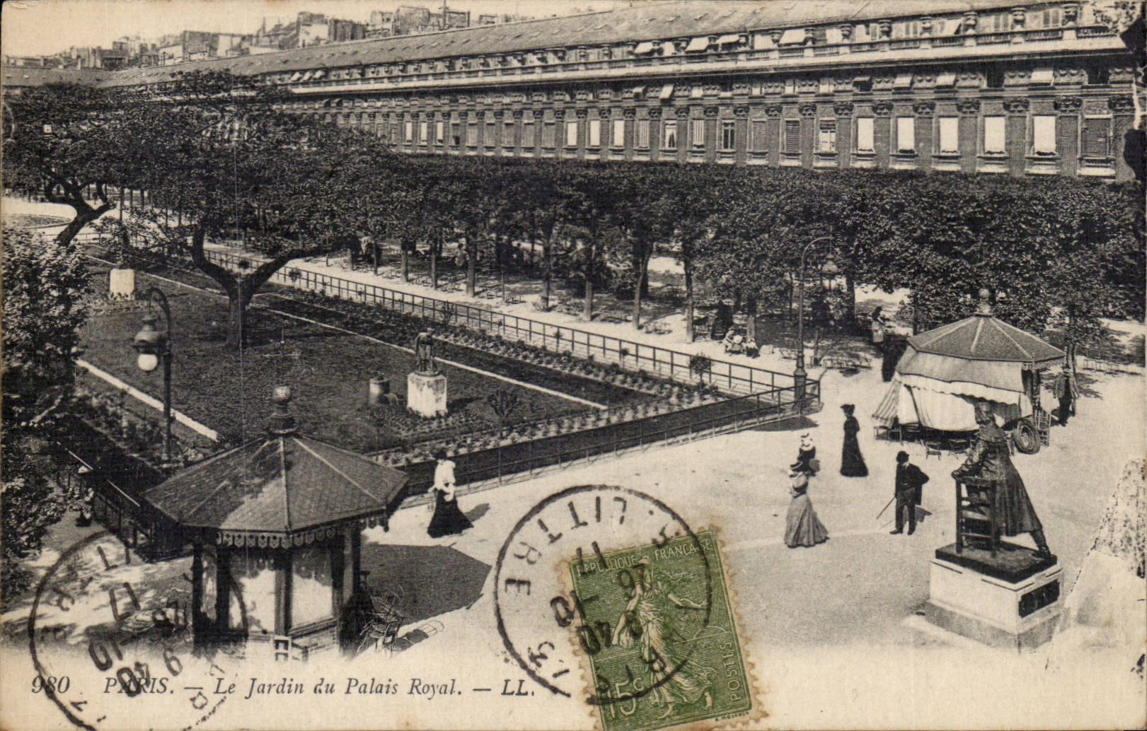 Paris - 1 - Le Jardin du Palais Royal CPA