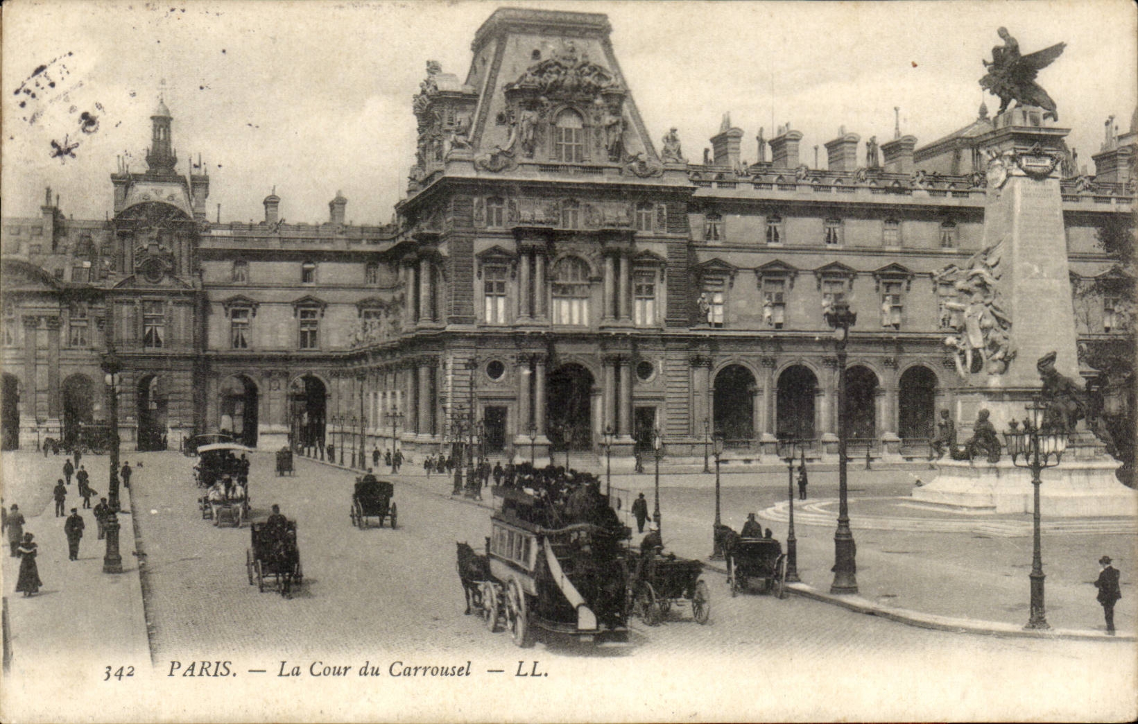 Paris - 1 - La Cour du Carrousel - cheval - horse - CPA