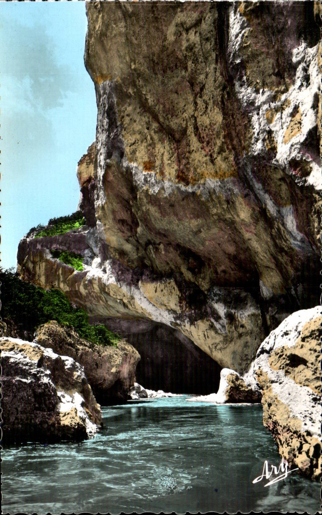 Verdon - Les Gorges Pittoresques - La Baume aux Pigeons - CPA