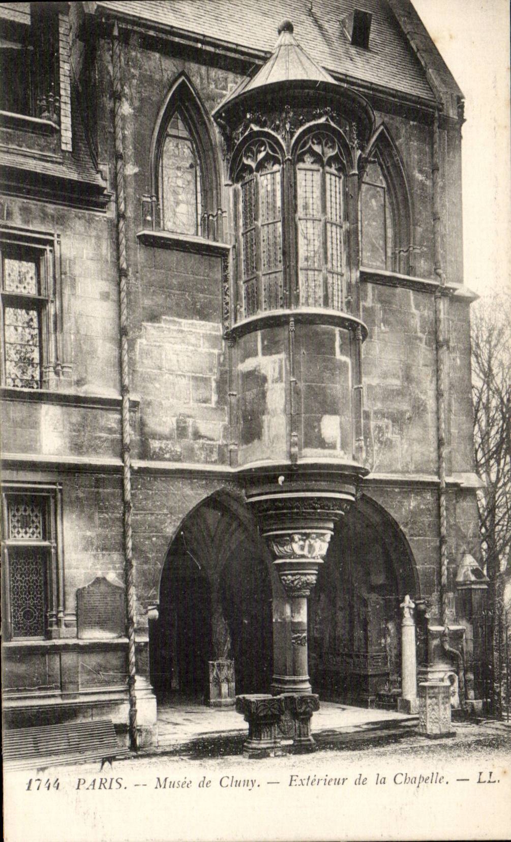 Paris - 5 - Museum of Cluny - Outside of the Vault - CPA