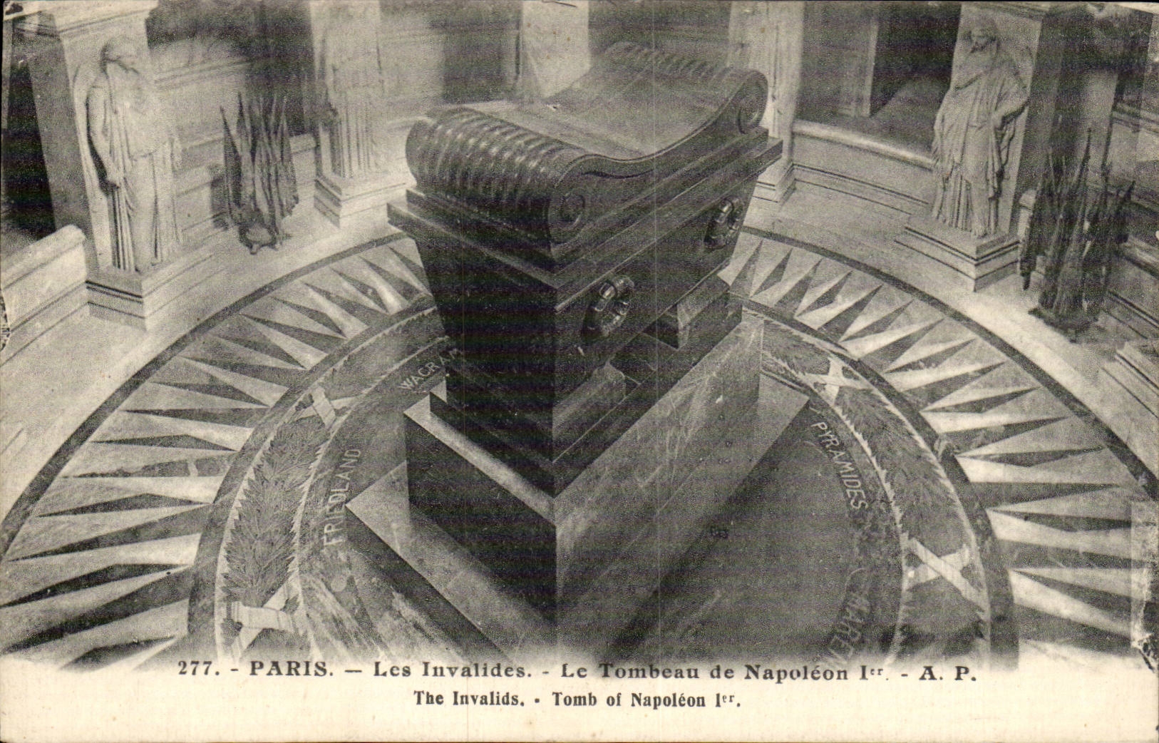 Paris - 7 - Tomb of Napoleon I - Invalides - CPA